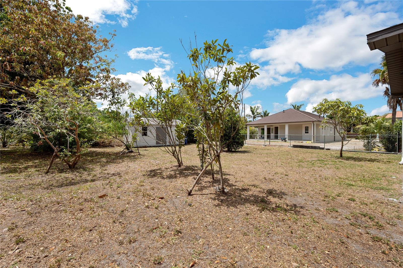 Image 37 of 38 For 1722 Linhart Avenue