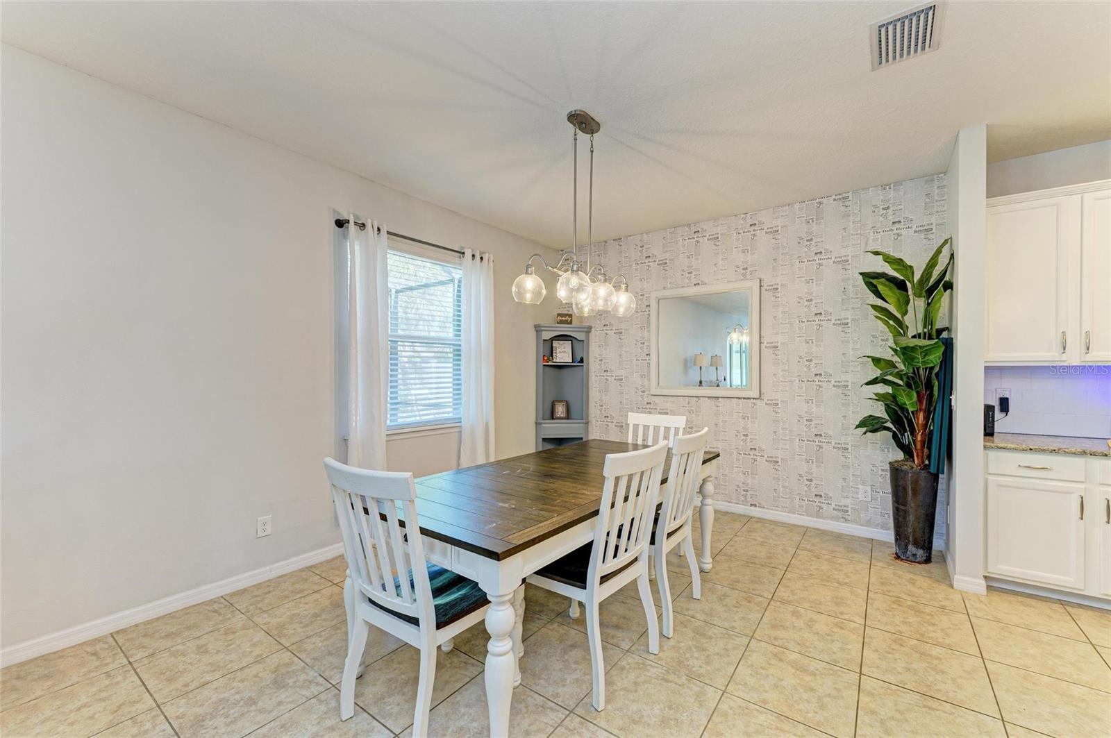Image 10 of 36 For 6125 35th Court E