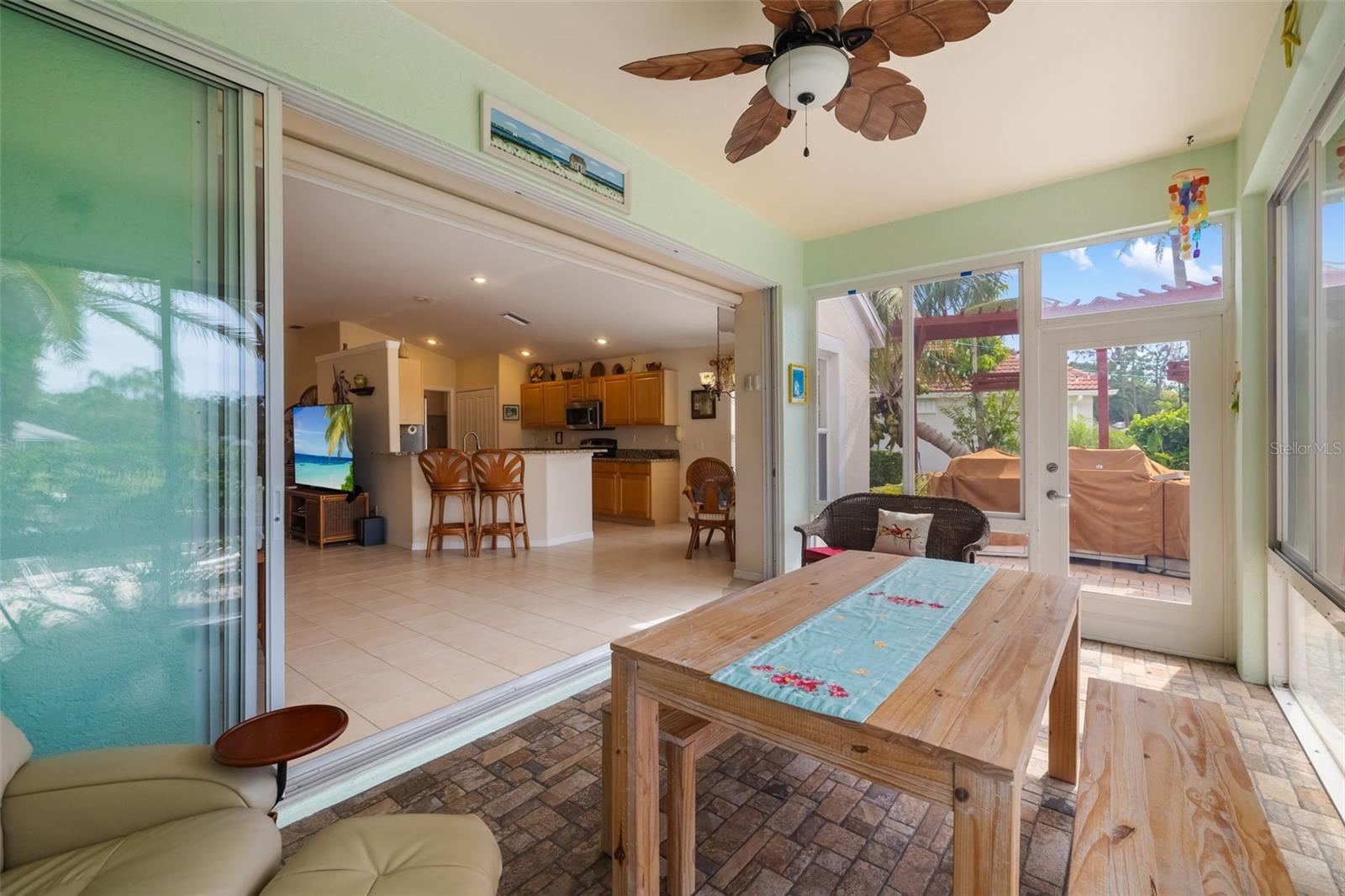 Image 15 of 71 For 128 Braemar Avenue