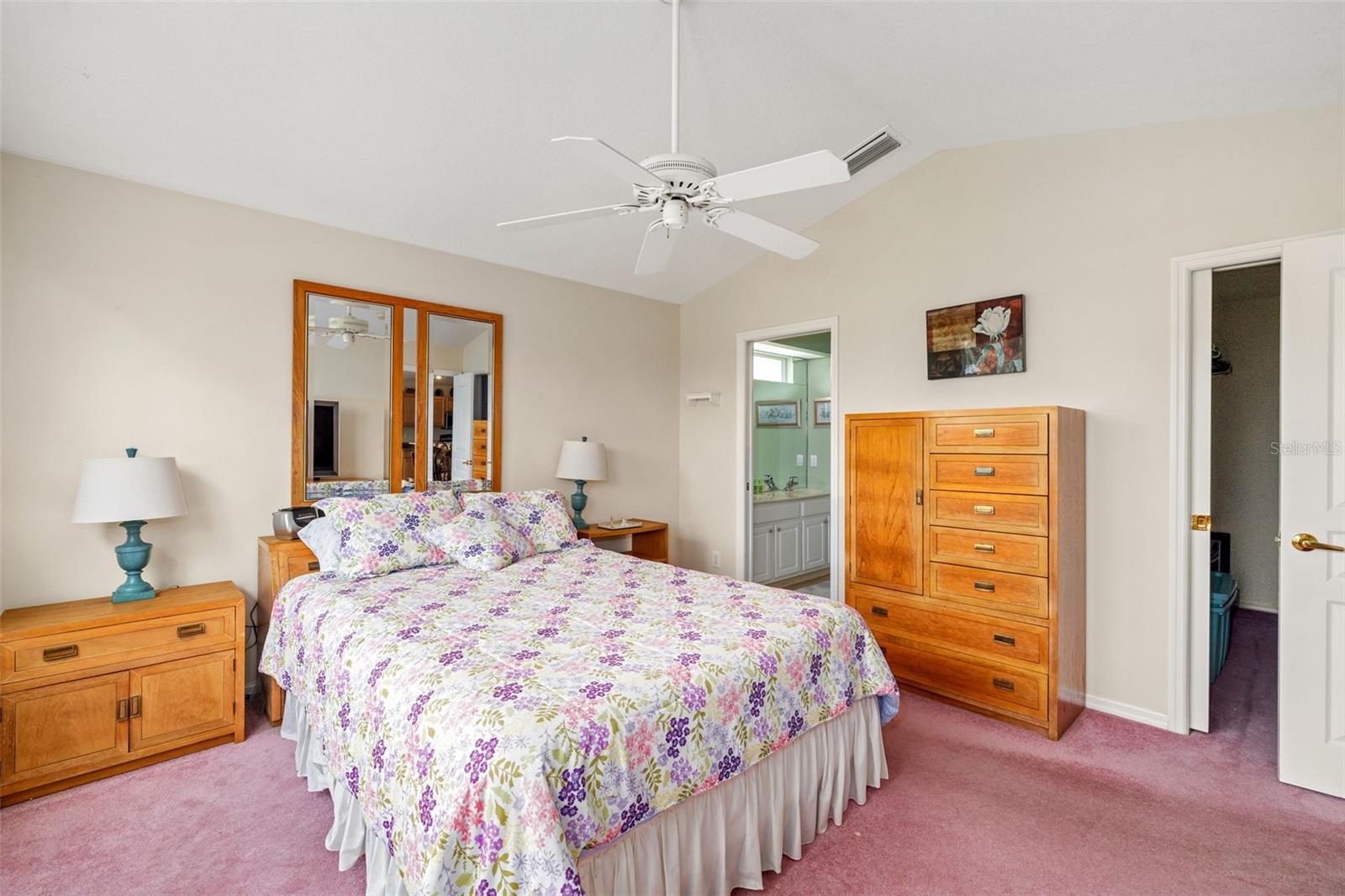 Image 21 of 71 For 128 Braemar Avenue