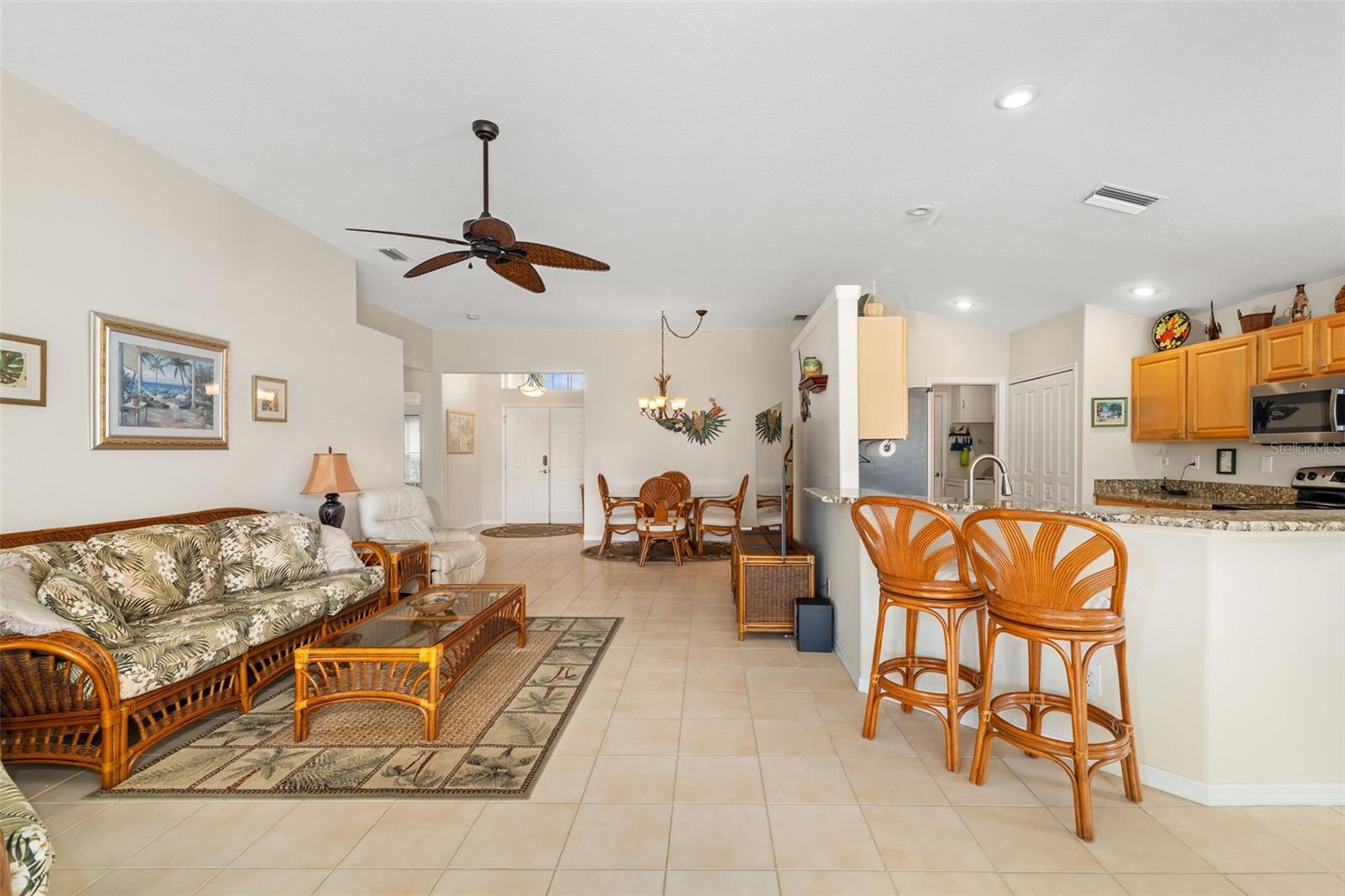 Image 6 of 71 For 128 Braemar Avenue