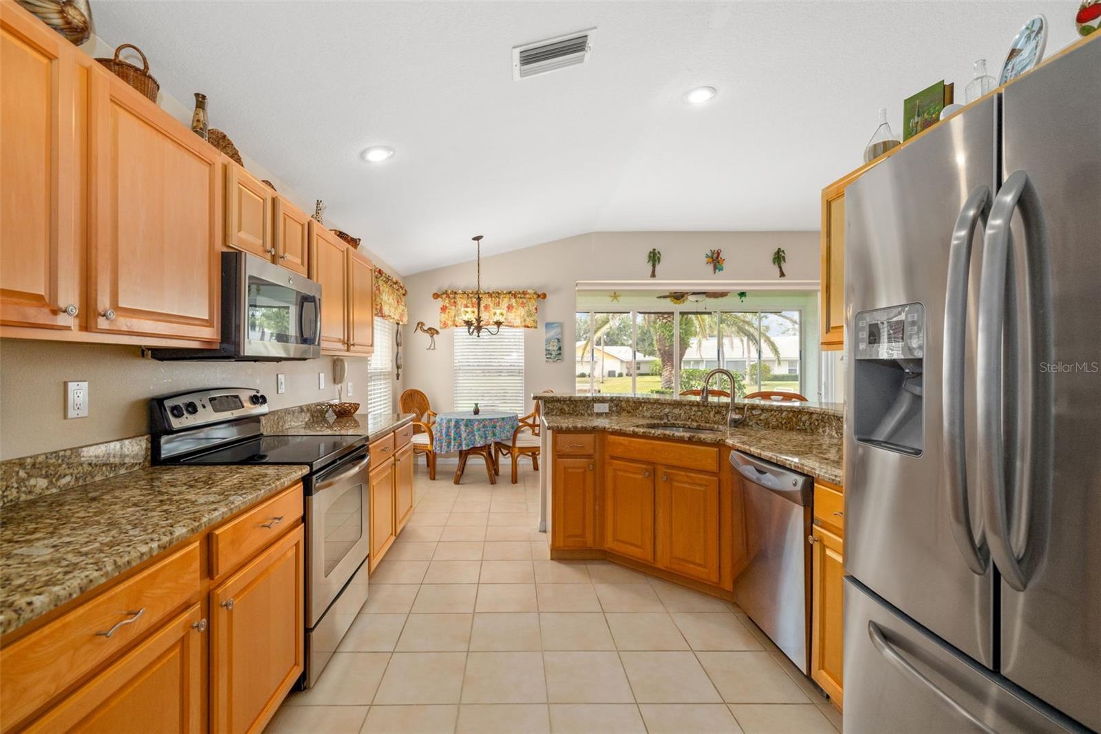 Image 9 of 71 For 128 Braemar Avenue