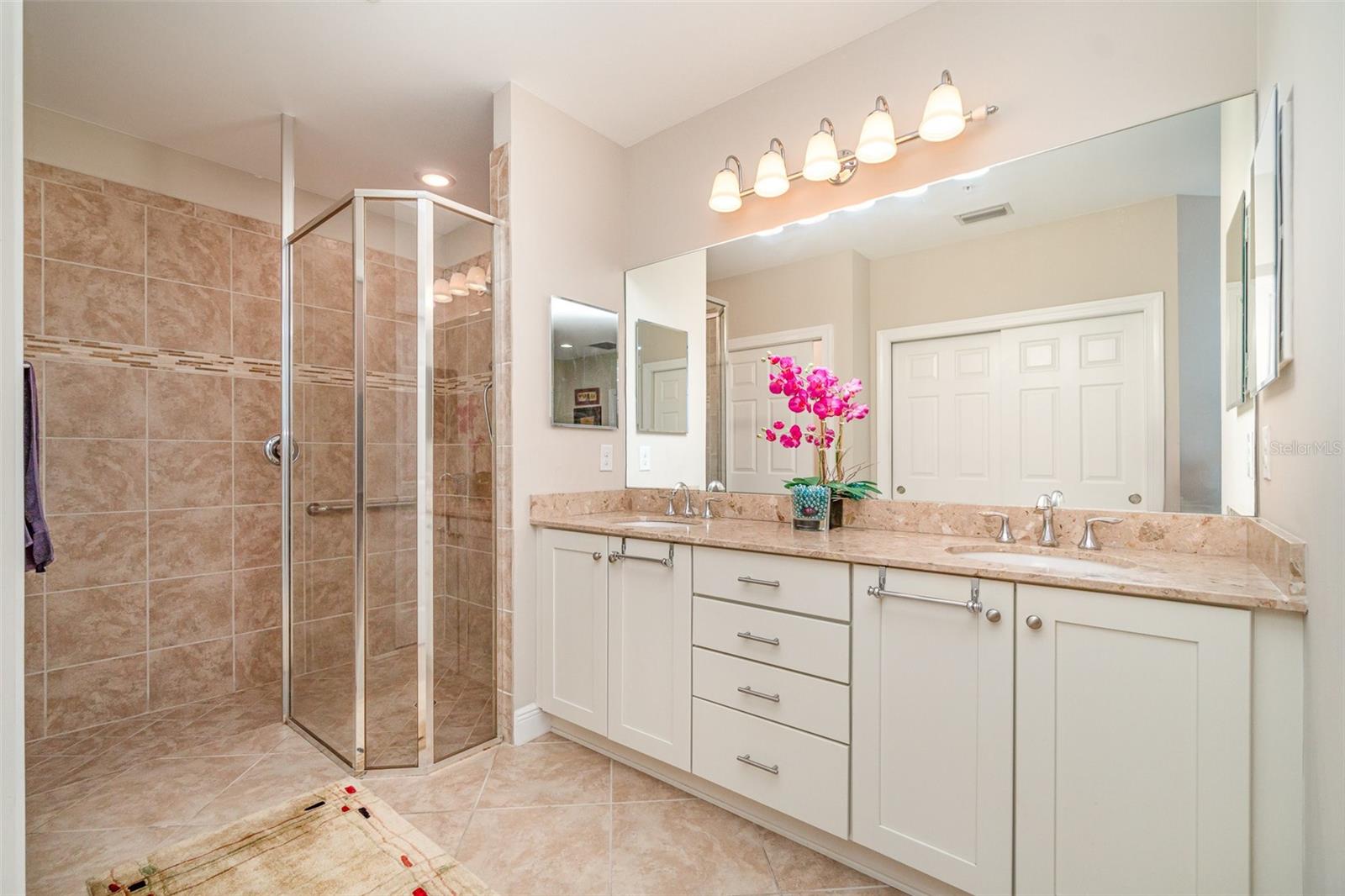 Image 18 of 40 For 10659 Pelican Preserve Boulevard 102-b