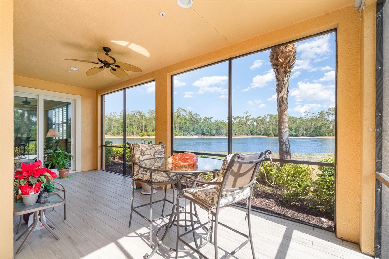 Image 23 of 40 For 10659 Pelican Preserve Boulevard 102-b