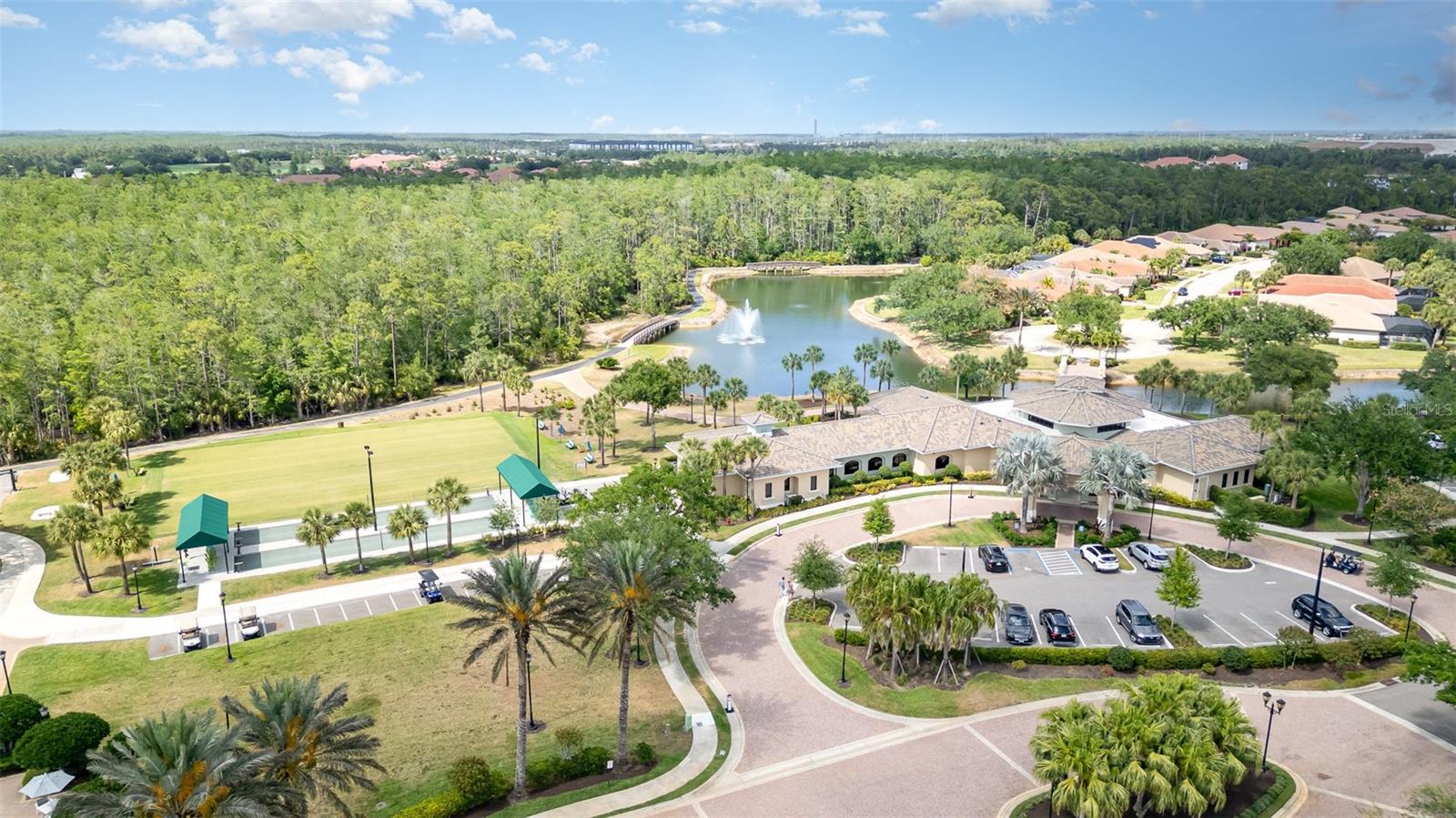Image 31 of 40 For 10659 Pelican Preserve Boulevard 102-b