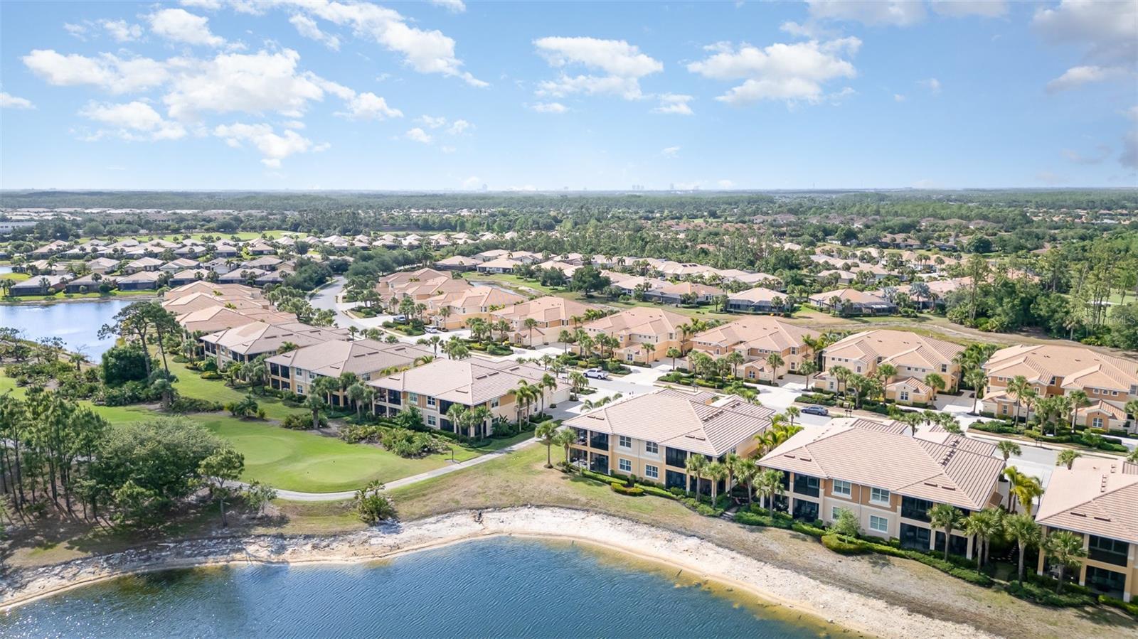 Image 36 of 40 For 10659 Pelican Preserve Boulevard 102-b