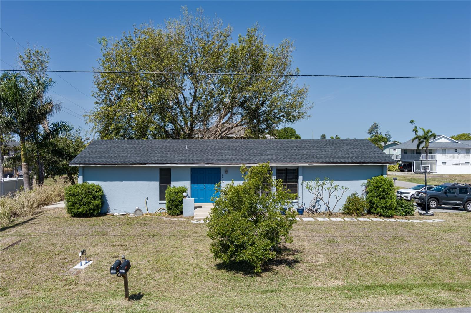 Image 23 of 33 For 4403 5th Avenue W