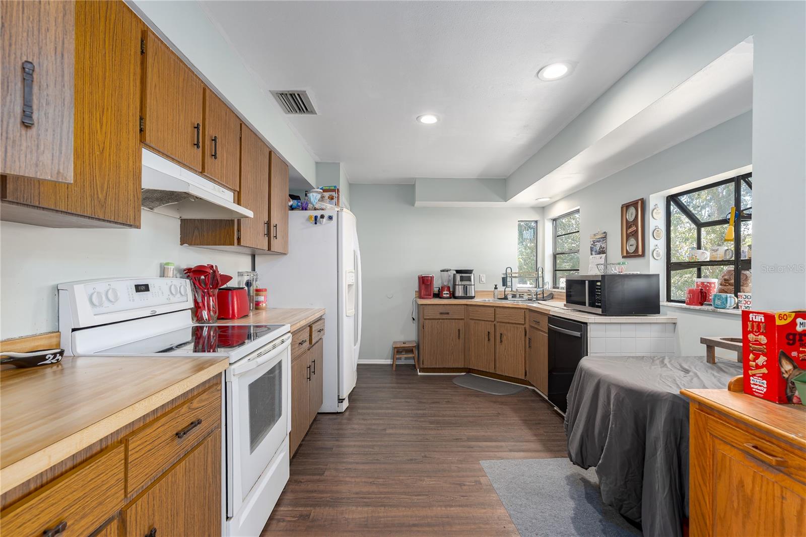 Image 8 of 33 For 4403 5th Avenue W