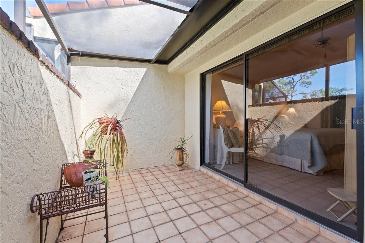 Image 20 of 53 For 5336 Huntingwood Court 24
