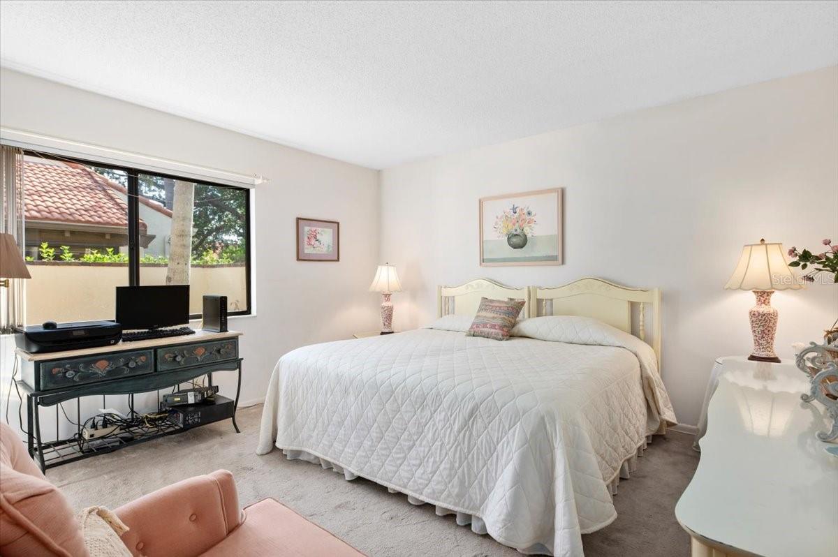 Image 21 of 53 For 5336 Huntingwood Court 24