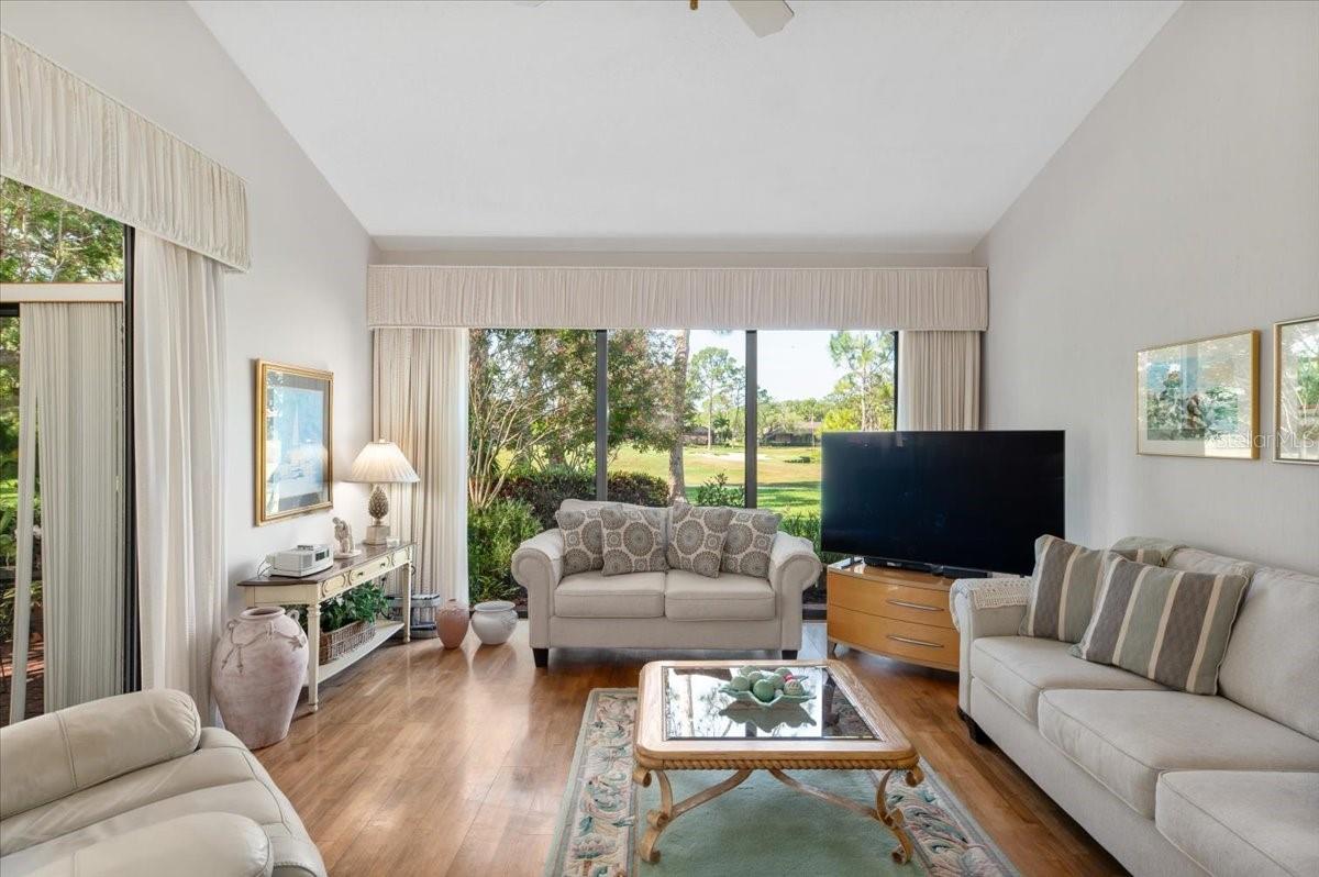Image 6 of 53 For 5336 Huntingwood Court 24
