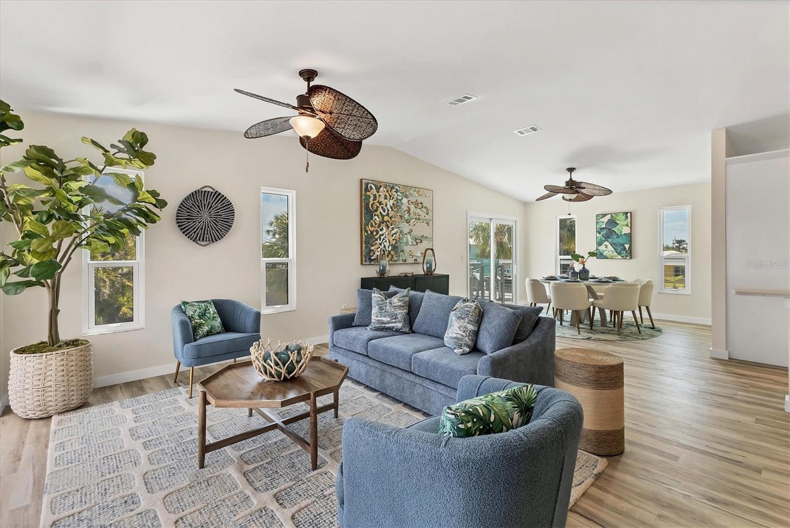 Image 18 of 66 For 501 Key Royale Drive