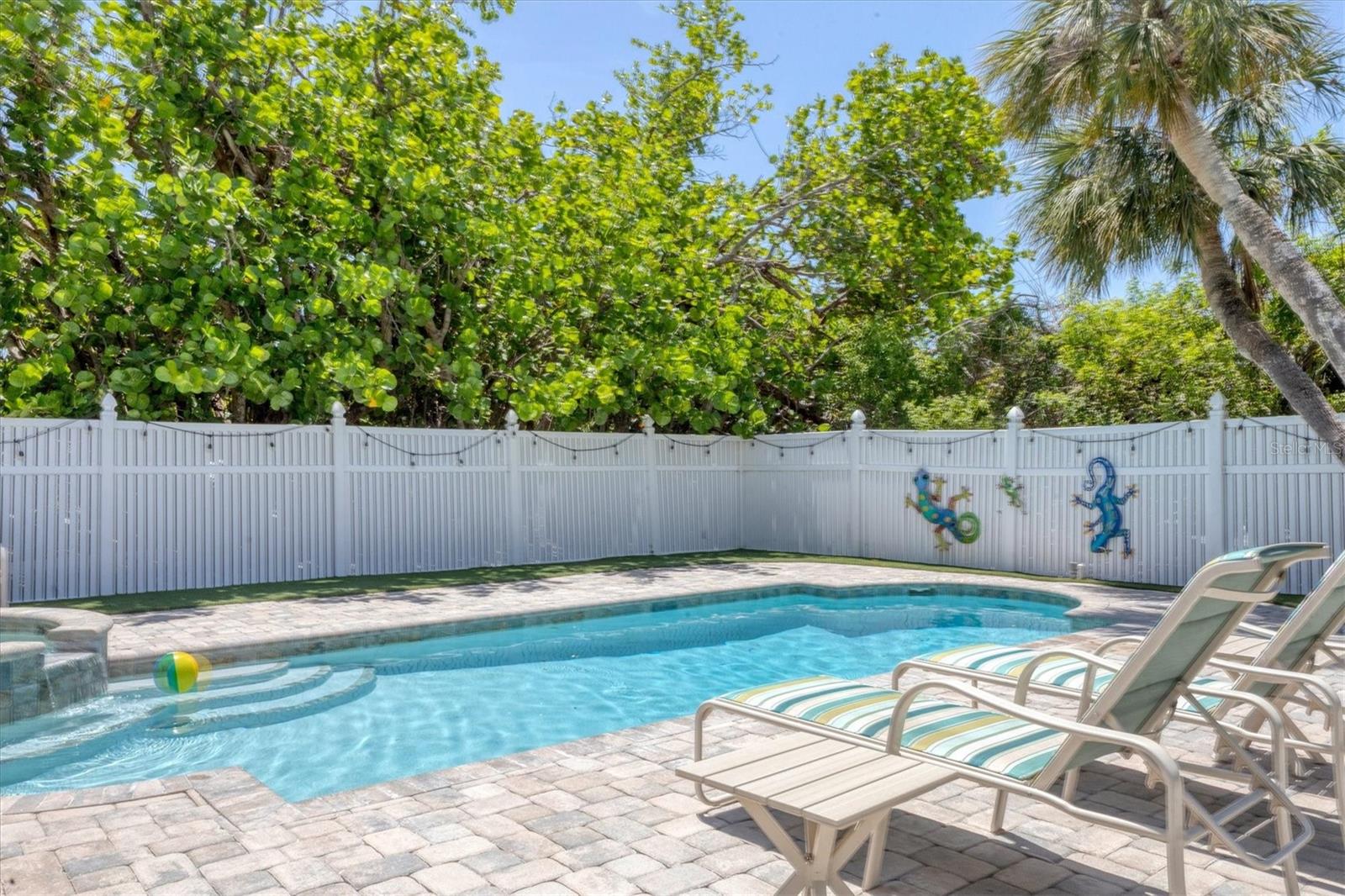 Image 34 of 66 For 501 Key Royale Drive