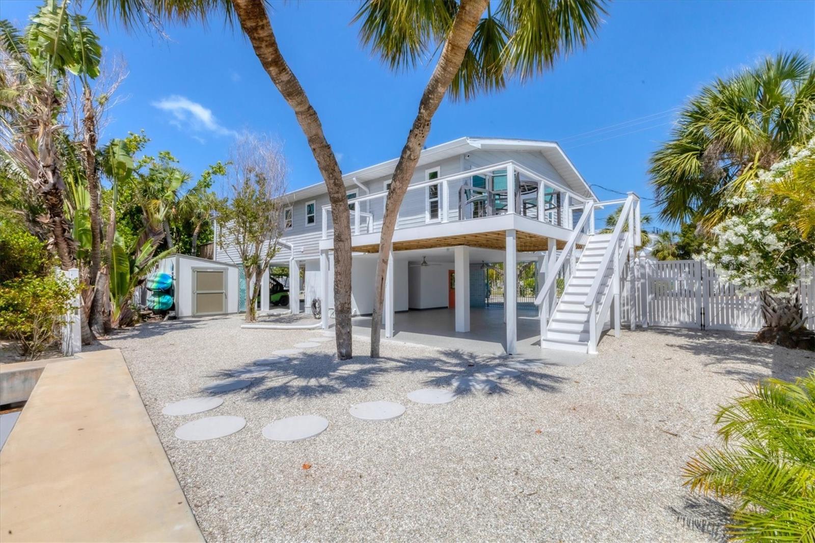 Image 37 of 66 For 501 Key Royale Drive