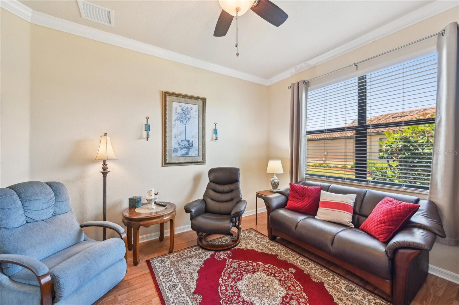 Image 22 of 62 For 12640 Felice Drive