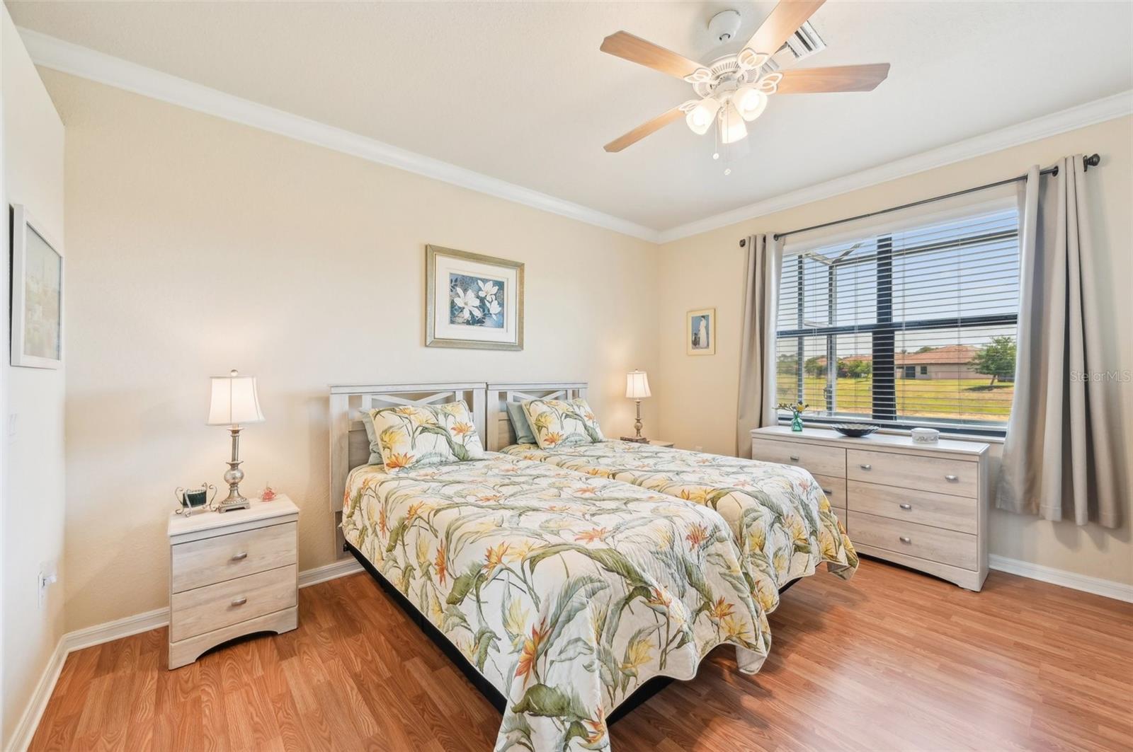 Image 24 of 62 For 12640 Felice Drive