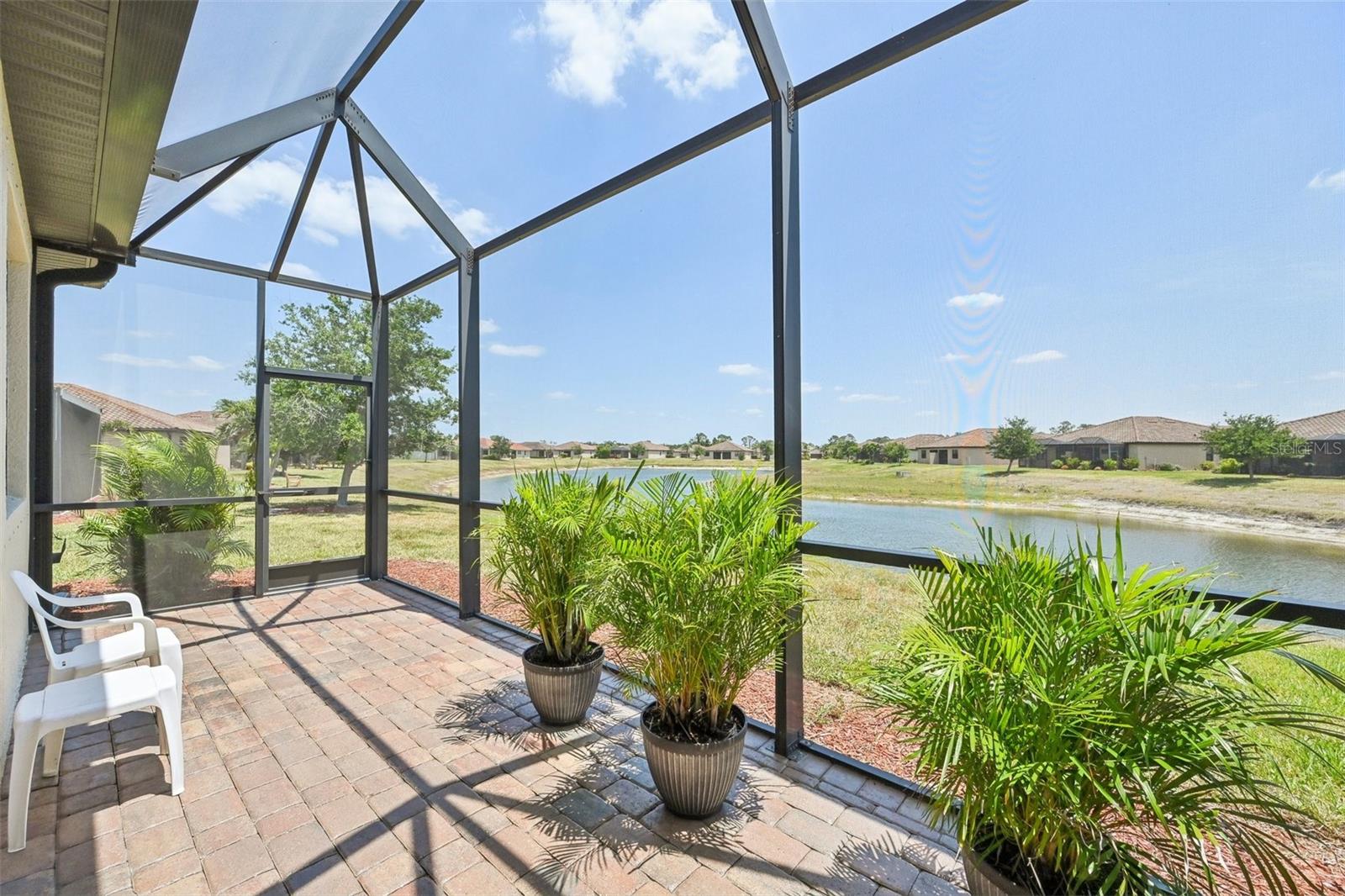 Image 38 of 62 For 12640 Felice Drive