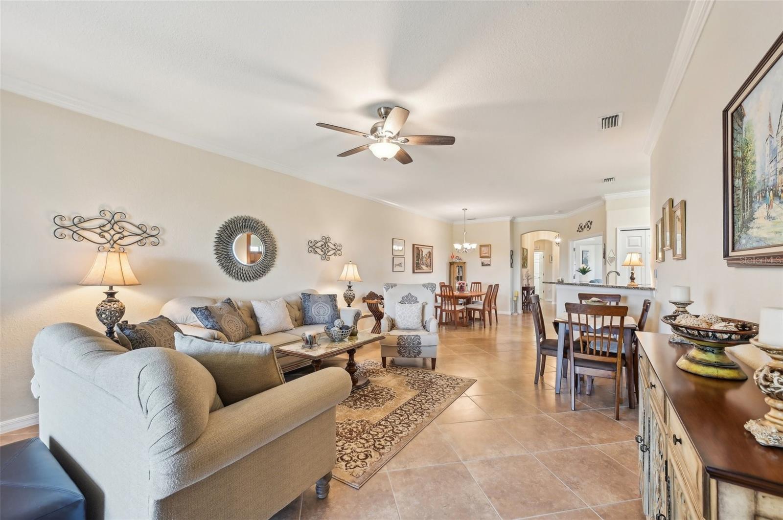 Image 9 of 62 For 12640 Felice Drive