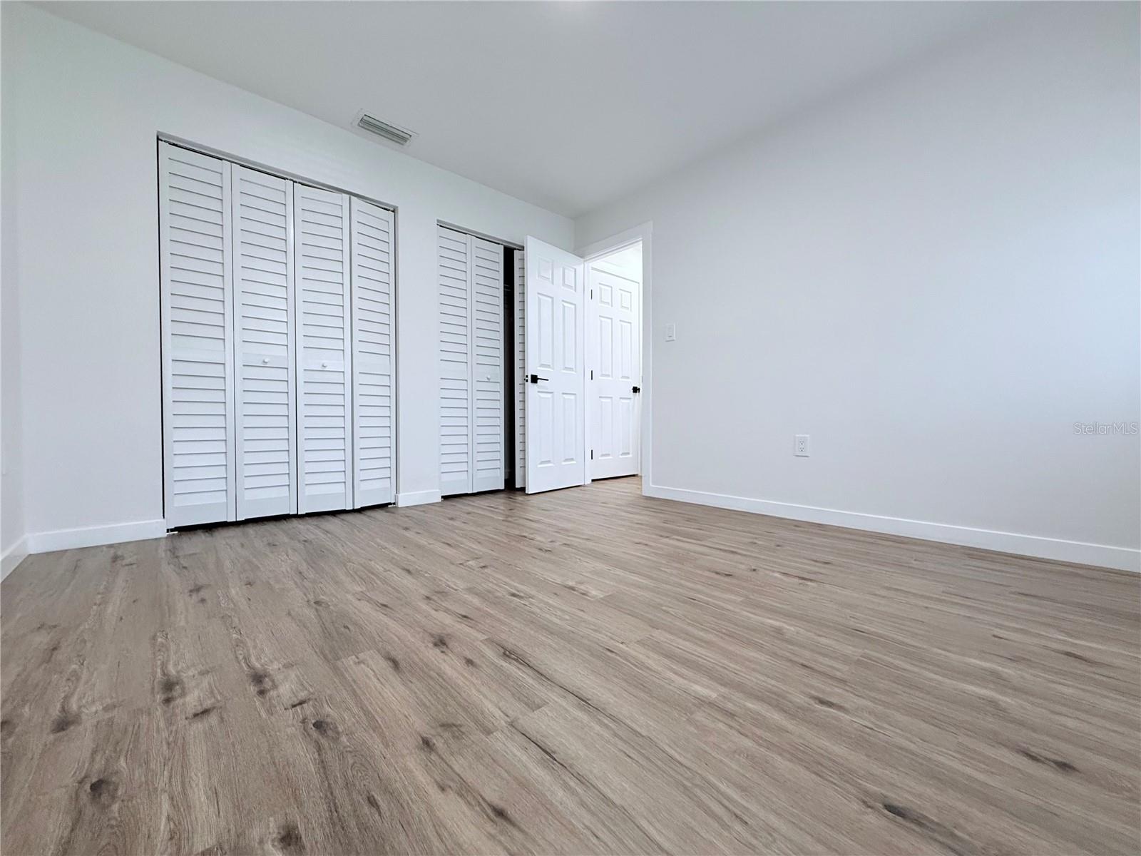 Image 12 of 16 For 1109 Harbor Boulevard