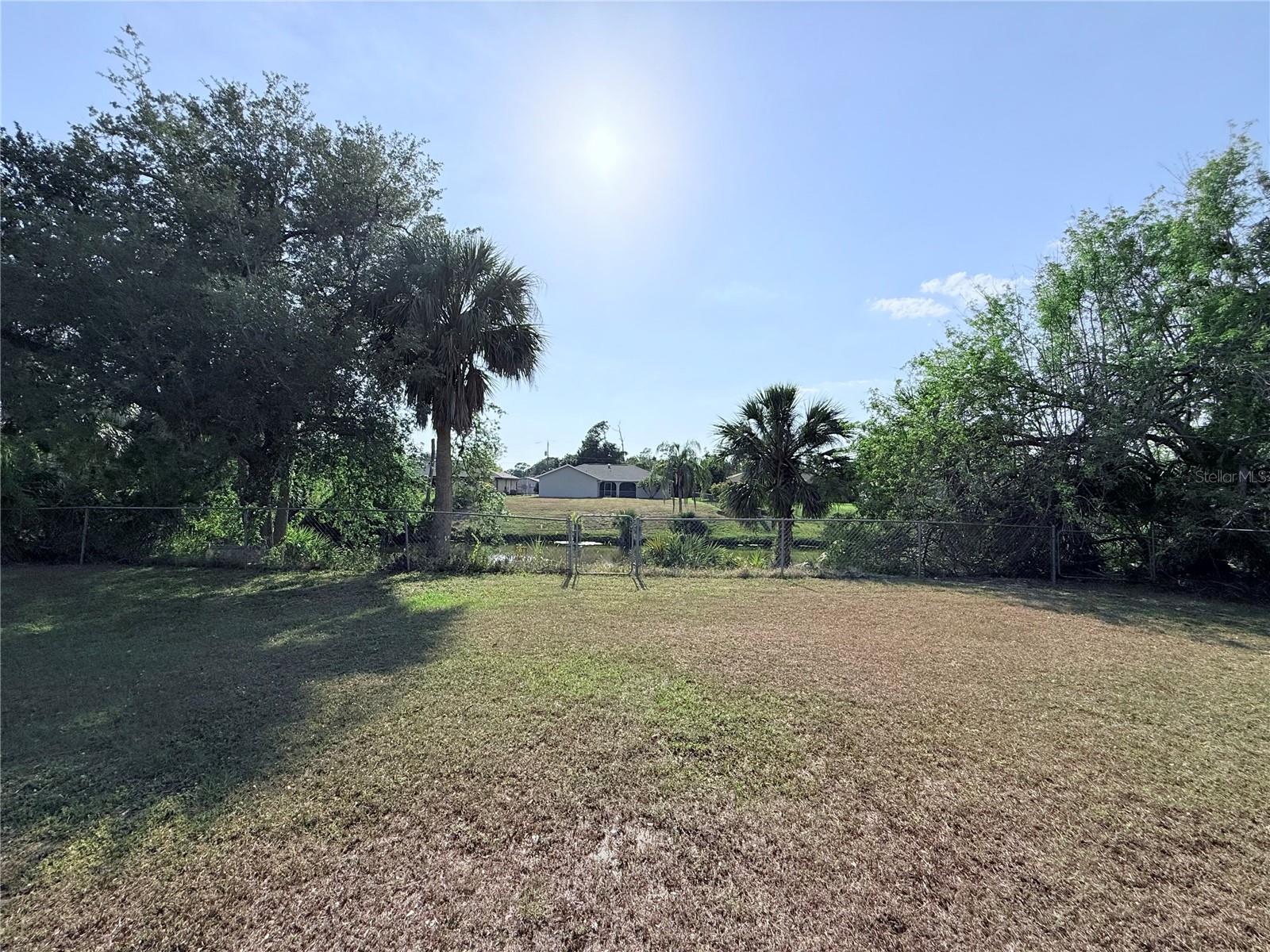 Image 15 of 16 For 1109 Harbor Boulevard