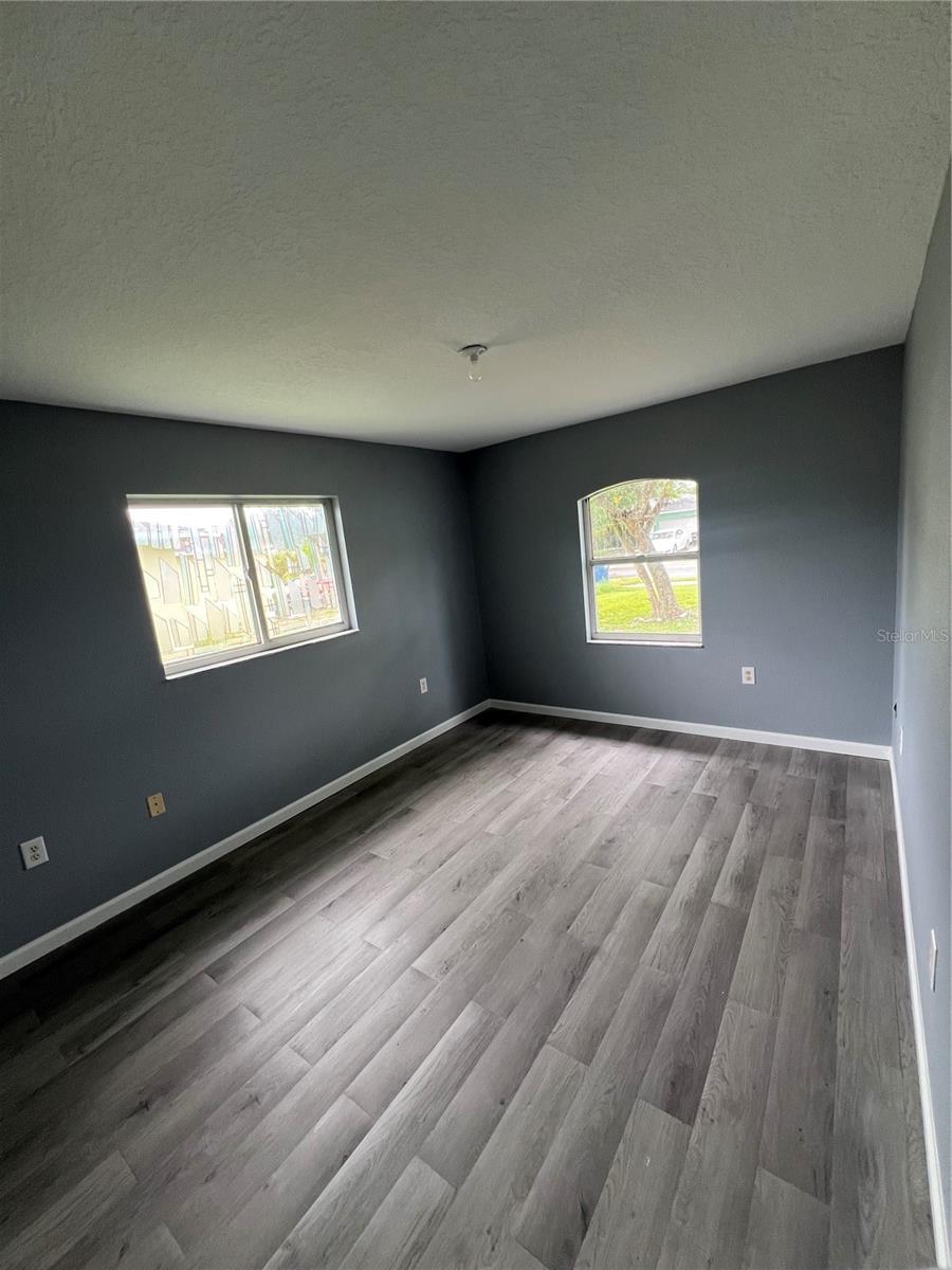 Image 11 of 20 For 1719 24th Street E