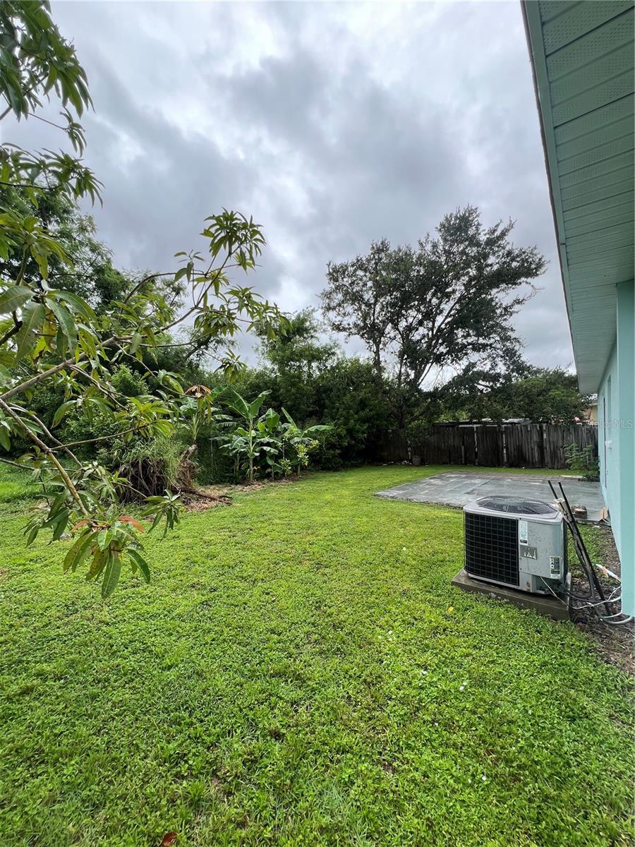 Image 19 of 20 For 1719 24th Street E