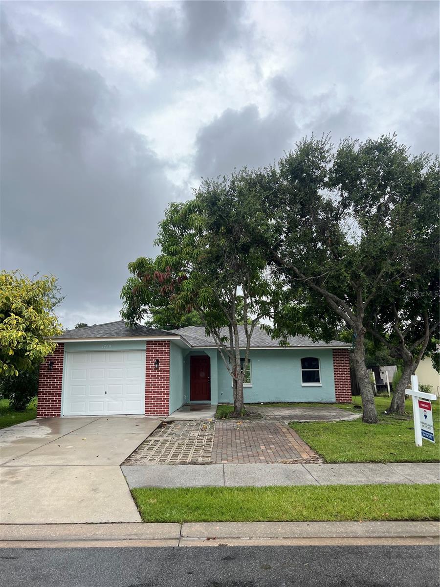 Image 2 of 20 For 1719 24th Street E