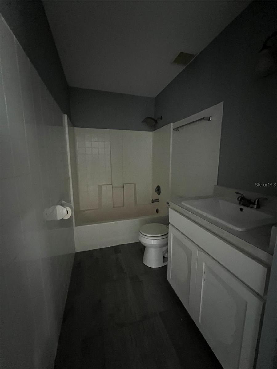 Image 8 of 20 For 1719 24th Street E