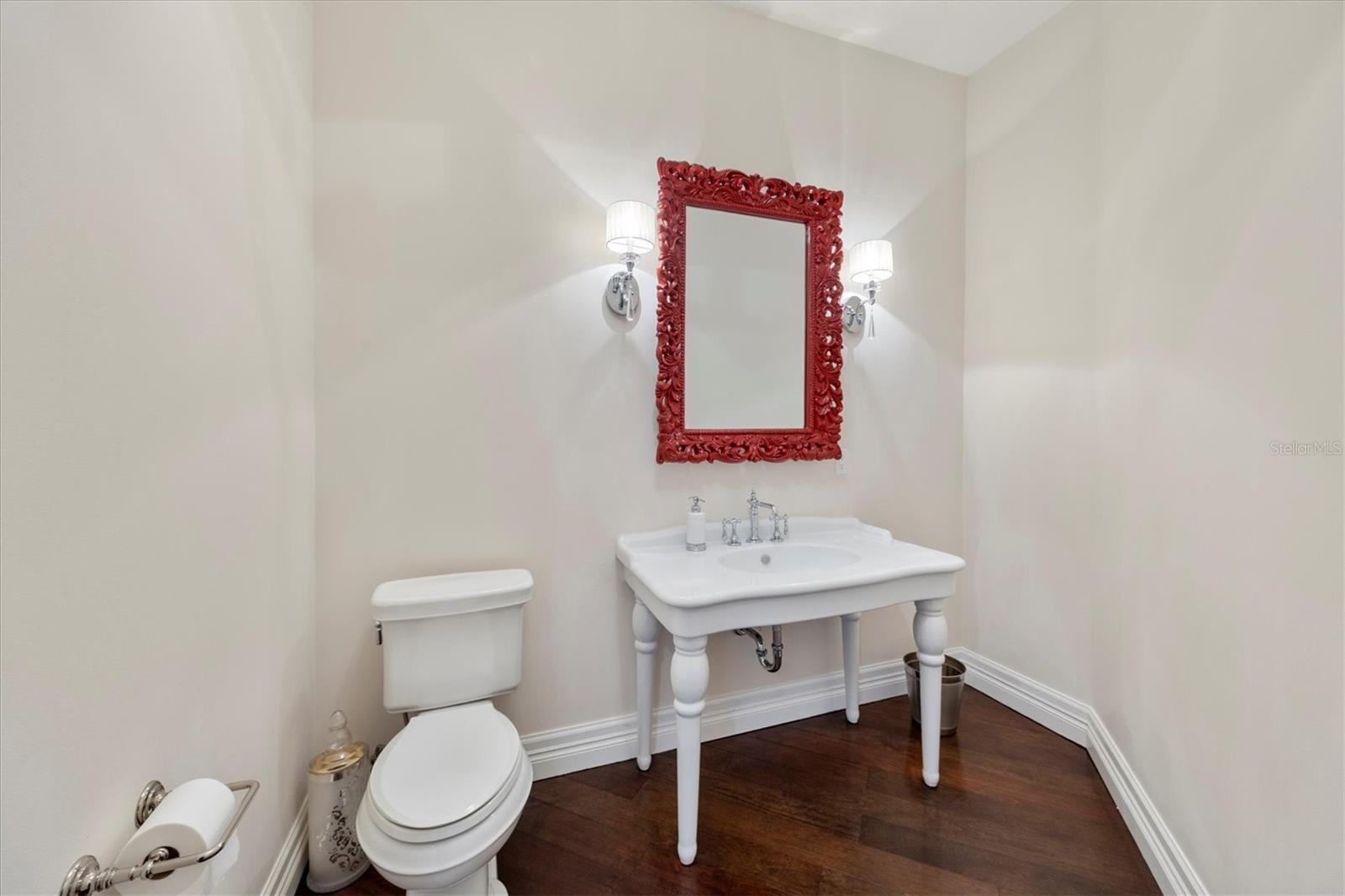 Image 23 of 44 For 20706 79th Avenue E