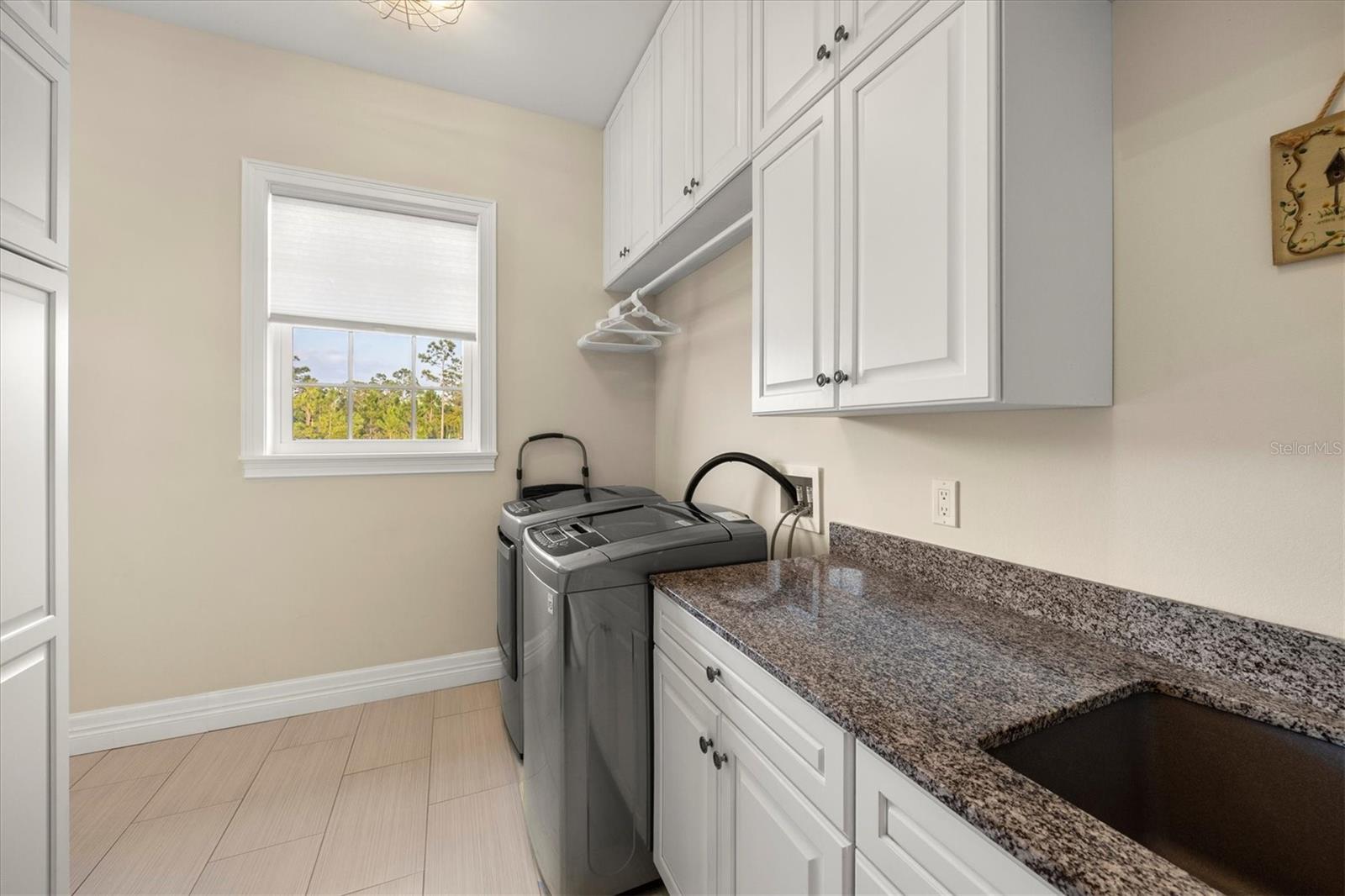 Image 35 of 44 For 20706 79th Avenue E