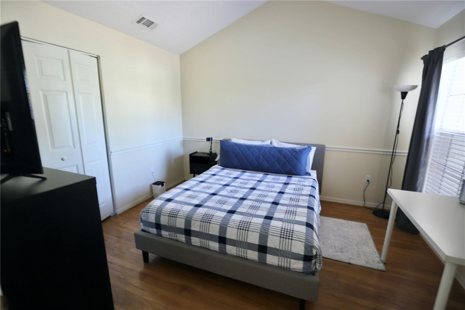 Image 24 of 70 For 8370 Wingate Drive 724