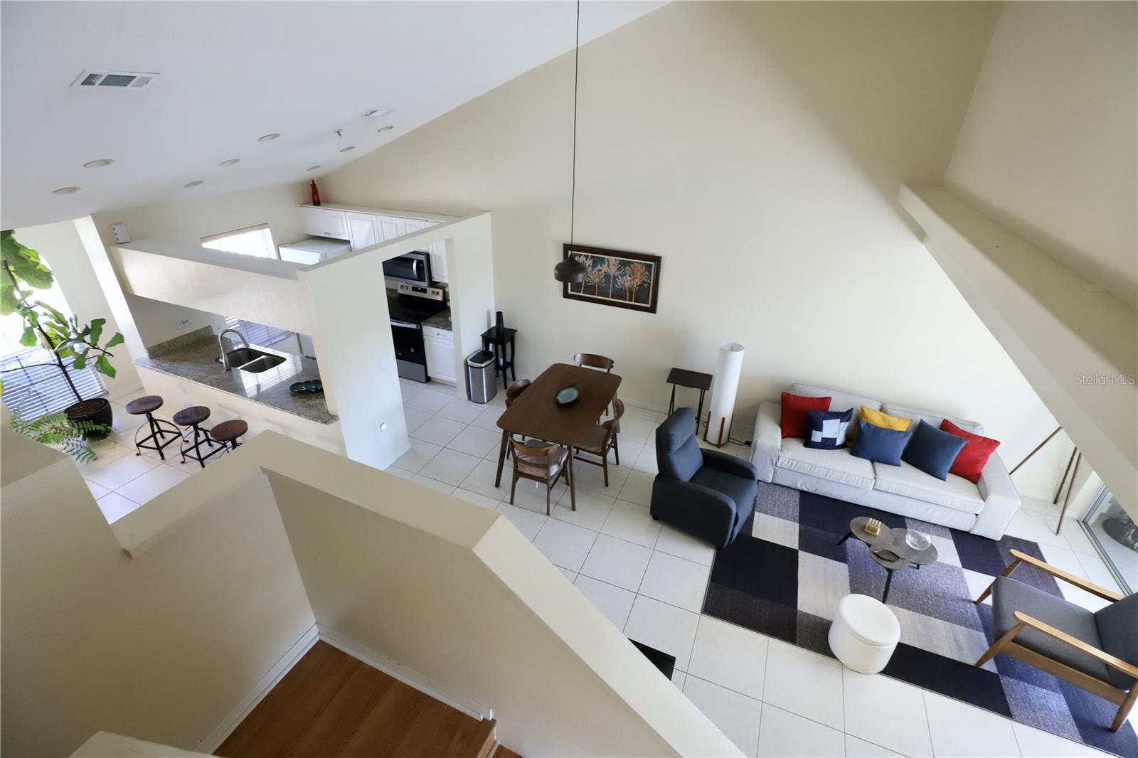 Image 28 of 70 For 8370 Wingate Drive 724