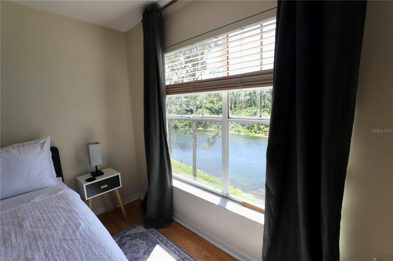 Image 31 of 70 For 8370 Wingate Drive 724