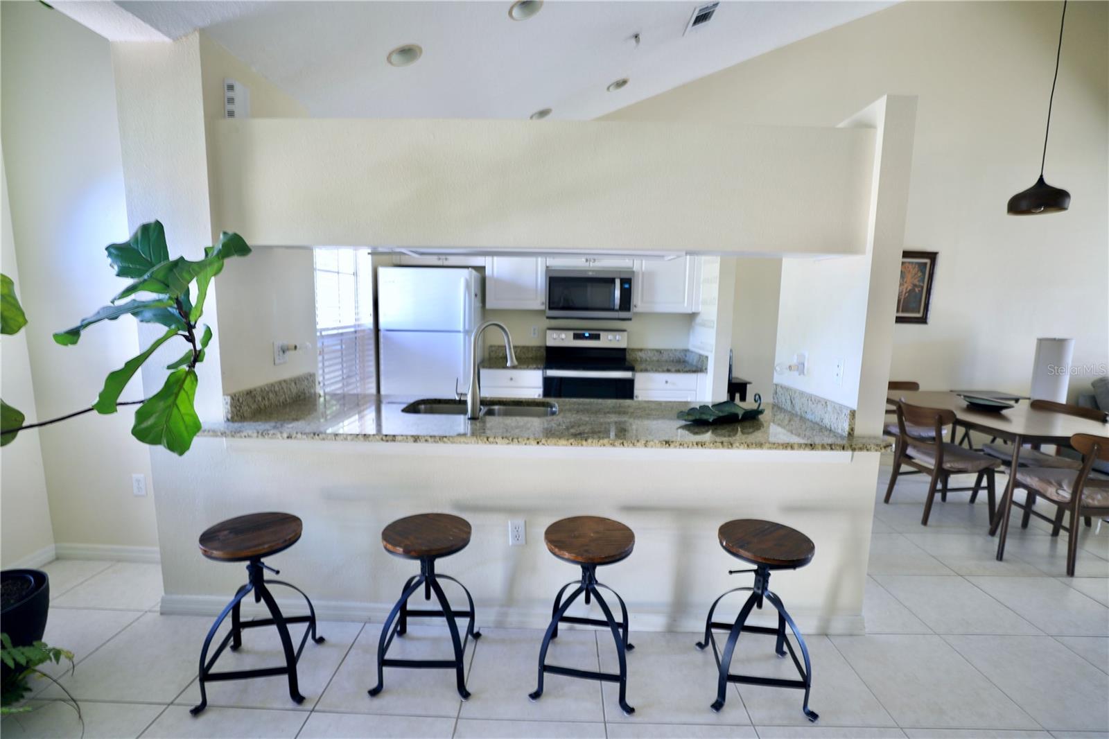 Image 5 of 70 For 8370 Wingate Drive 724