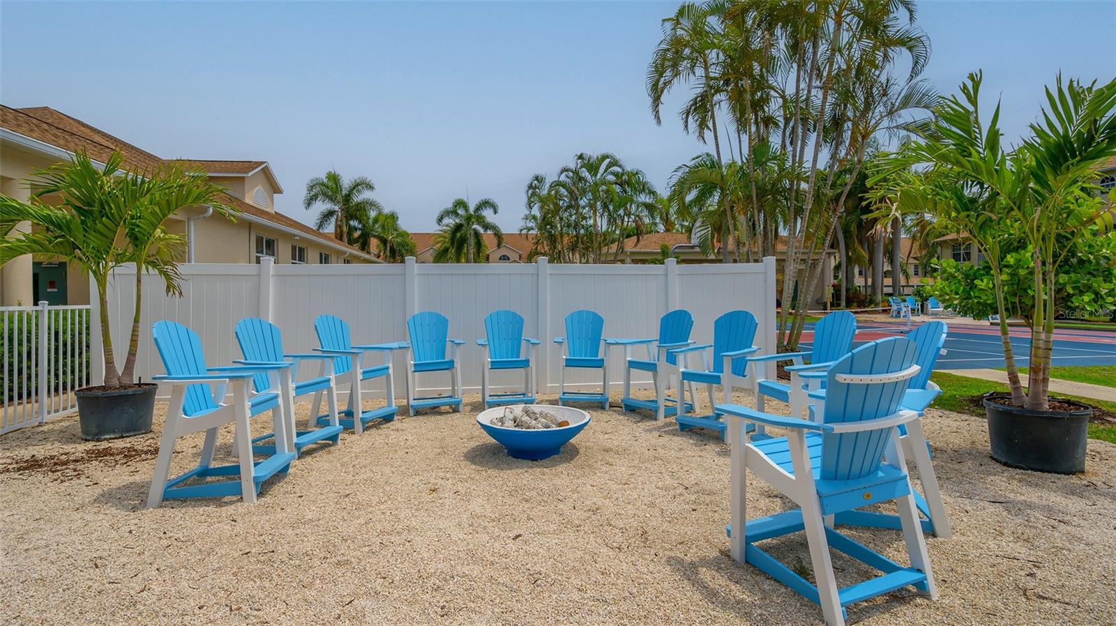 Image 61 of 70 For 8370 Wingate Drive 724