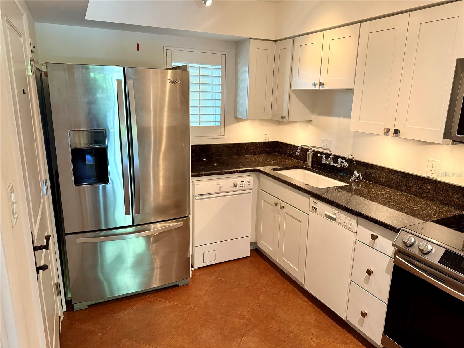 Image 9 of 41 For 301 Gulfstream Avenue 102