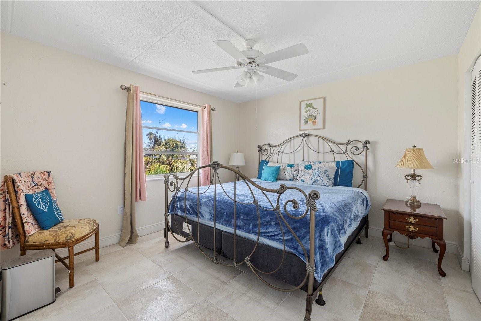 Image 17 of 28 For 3806 Gulf Of Mexico Drive C311