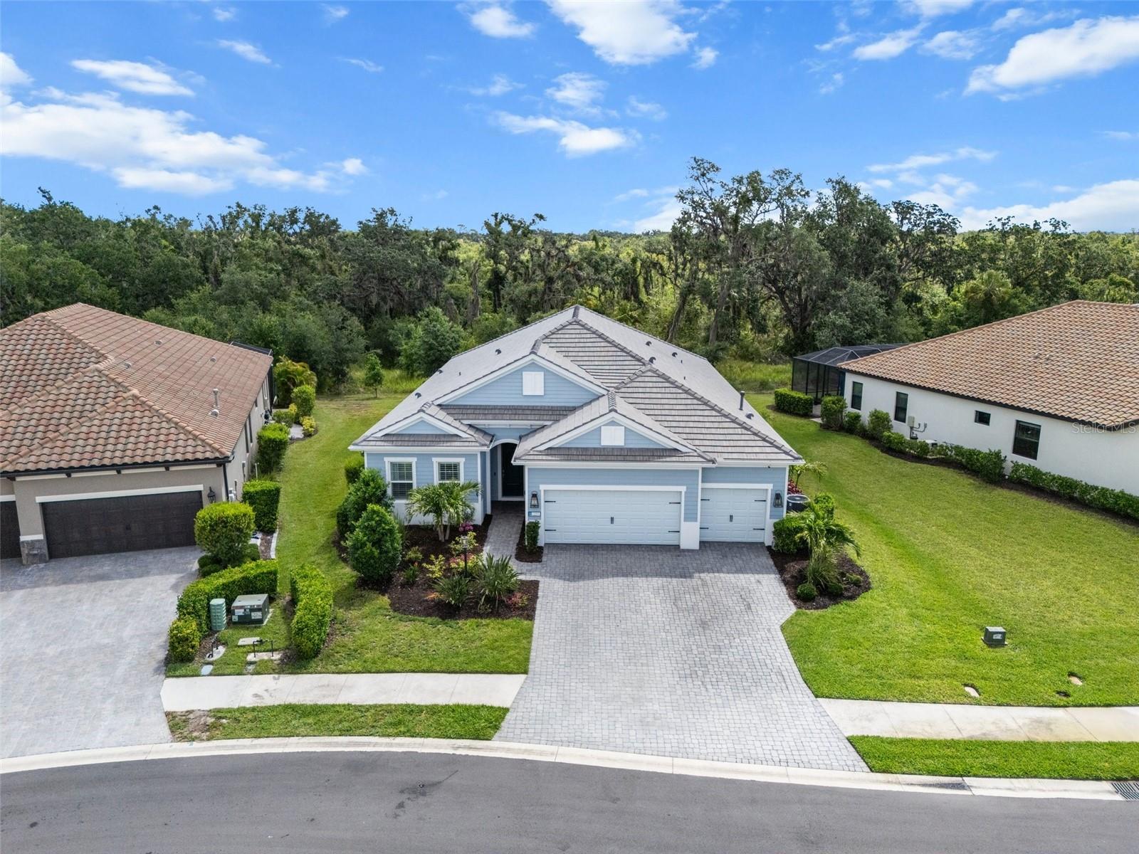 Image 3 of 97 For 13319 Deep Blue Pl