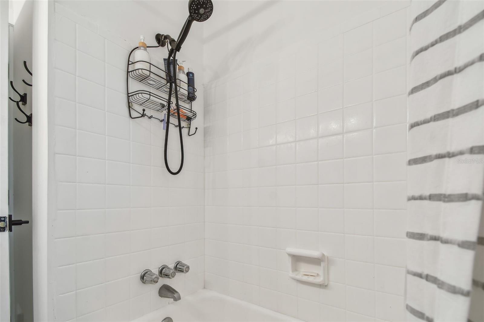 Image 31 of 54 For 4309 Pinfish Lane