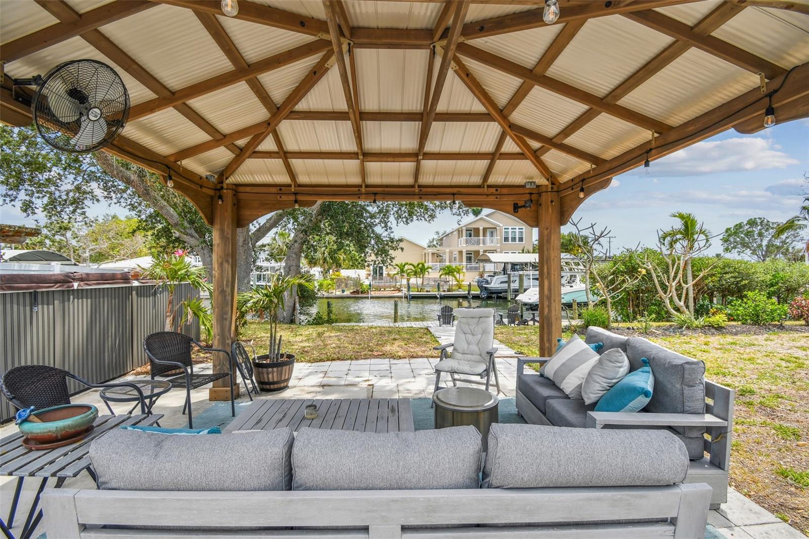 Image 41 of 54 For 4309 Pinfish Lane