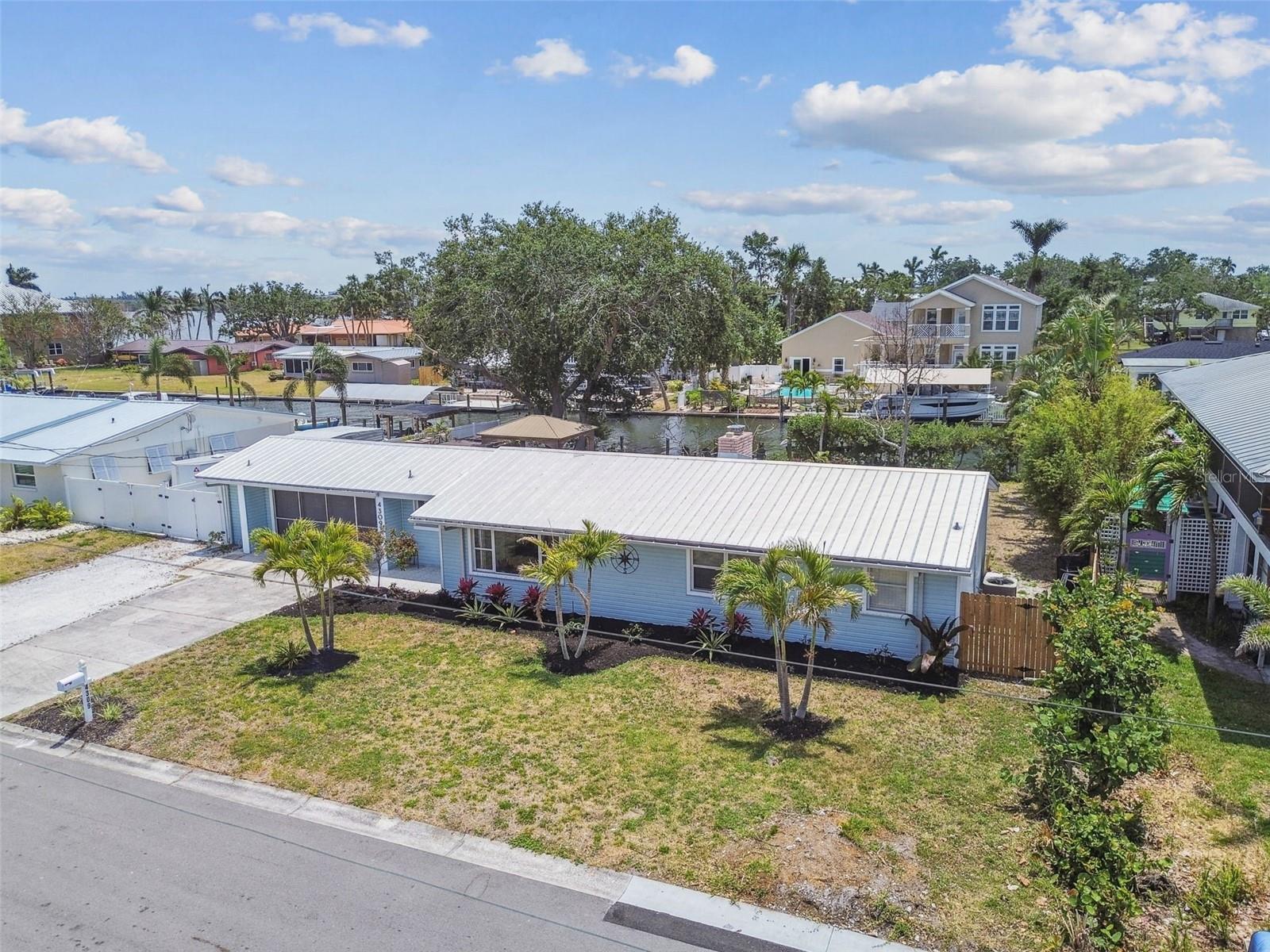 Image 47 of 54 For 4309 Pinfish Lane