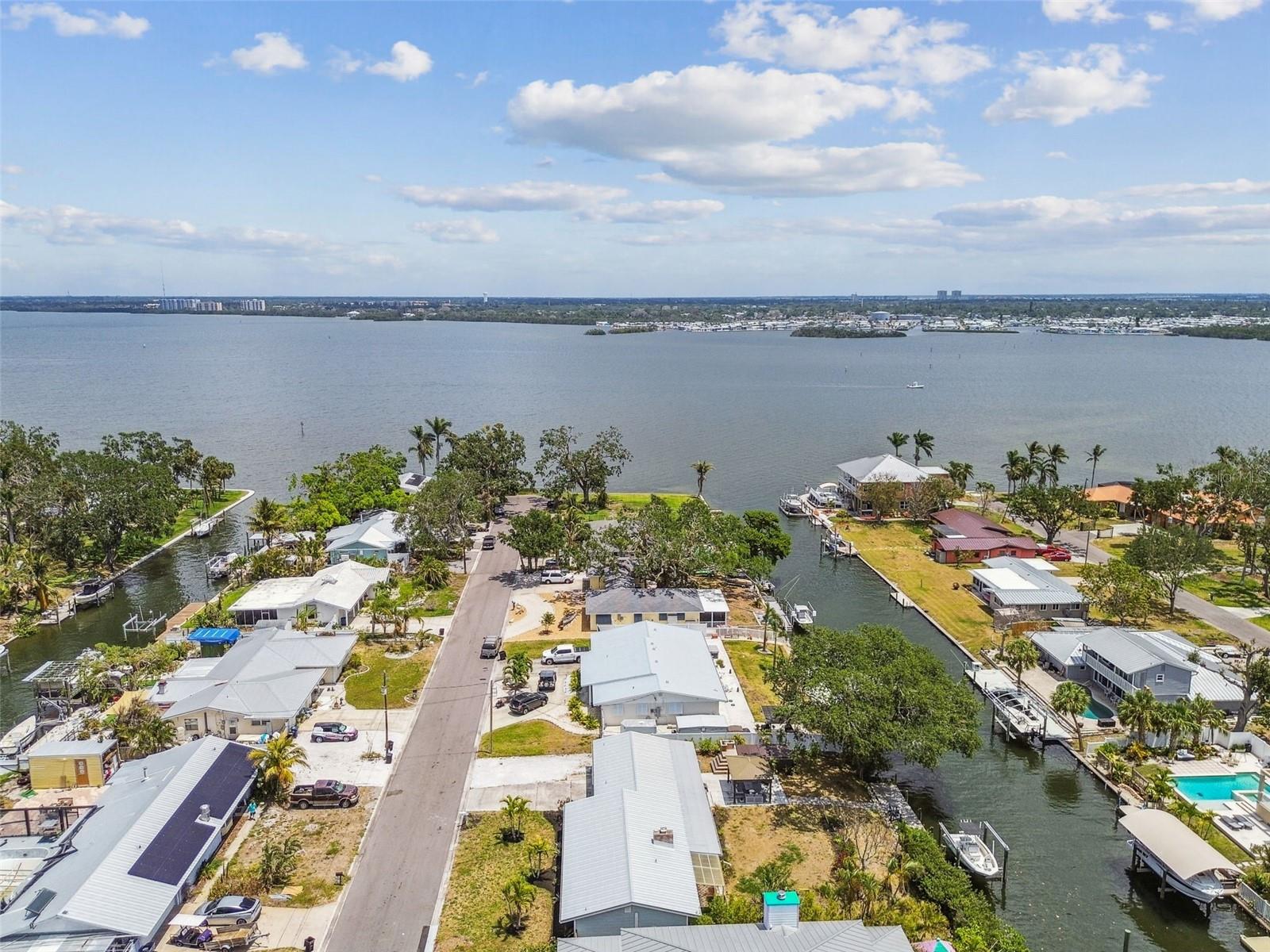 Image 51 of 54 For 4309 Pinfish Lane
