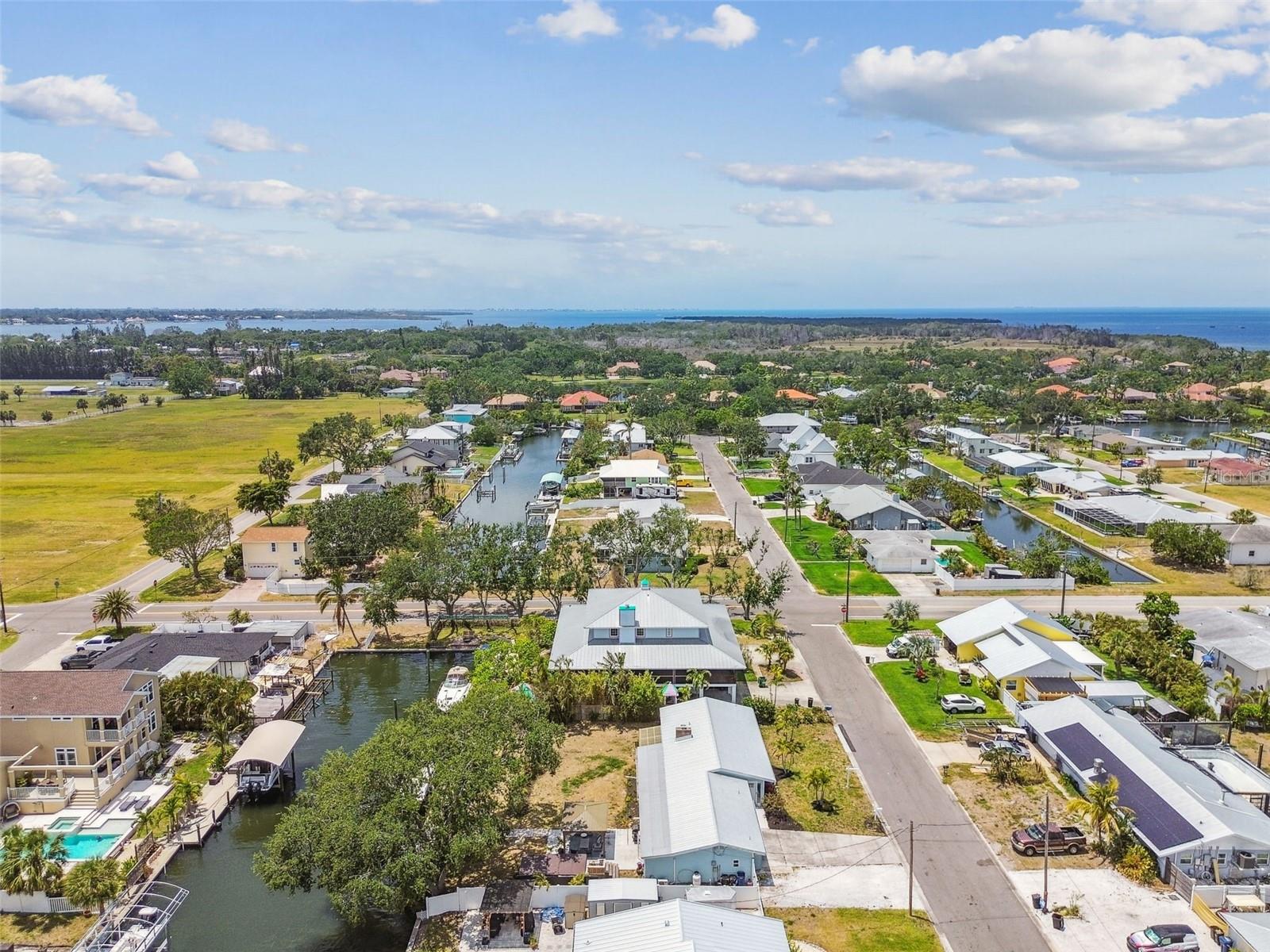 Image 52 of 54 For 4309 Pinfish Lane
