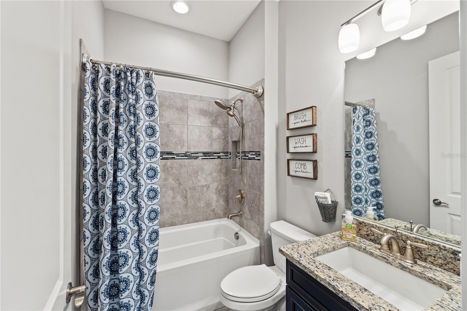 Image 22 of 39 For 9774 Highland Park Place