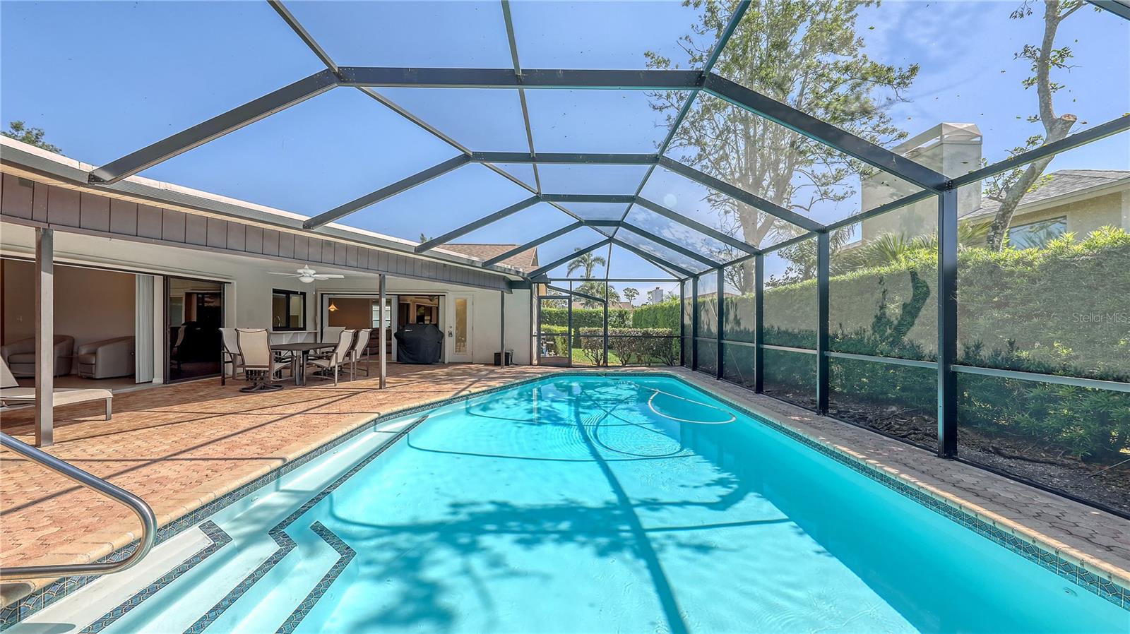Image 34 of 39 For 3608 Avenida Madera