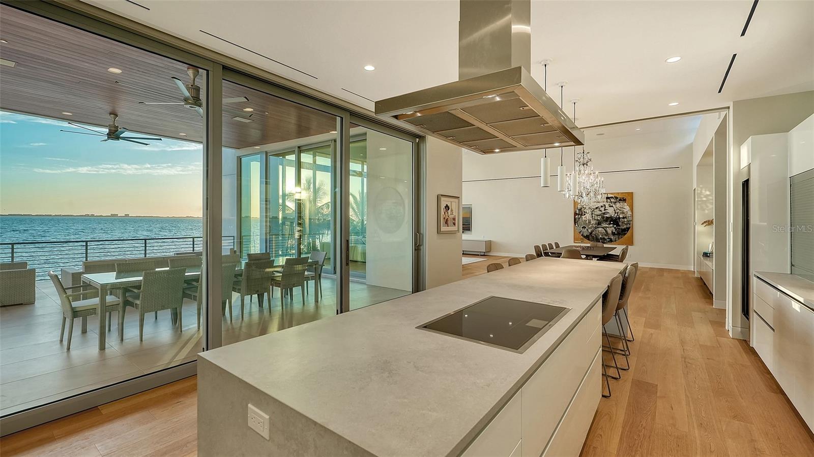 Image 13 of 31 For 4123 Bay Shore Road