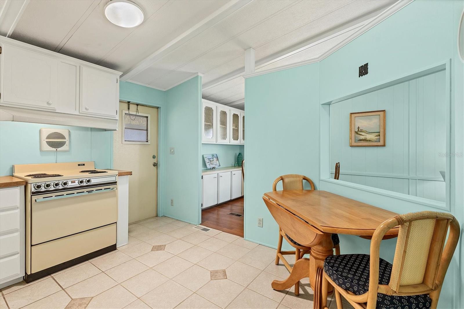 Image 11 of 47 For 4519 14th Street E