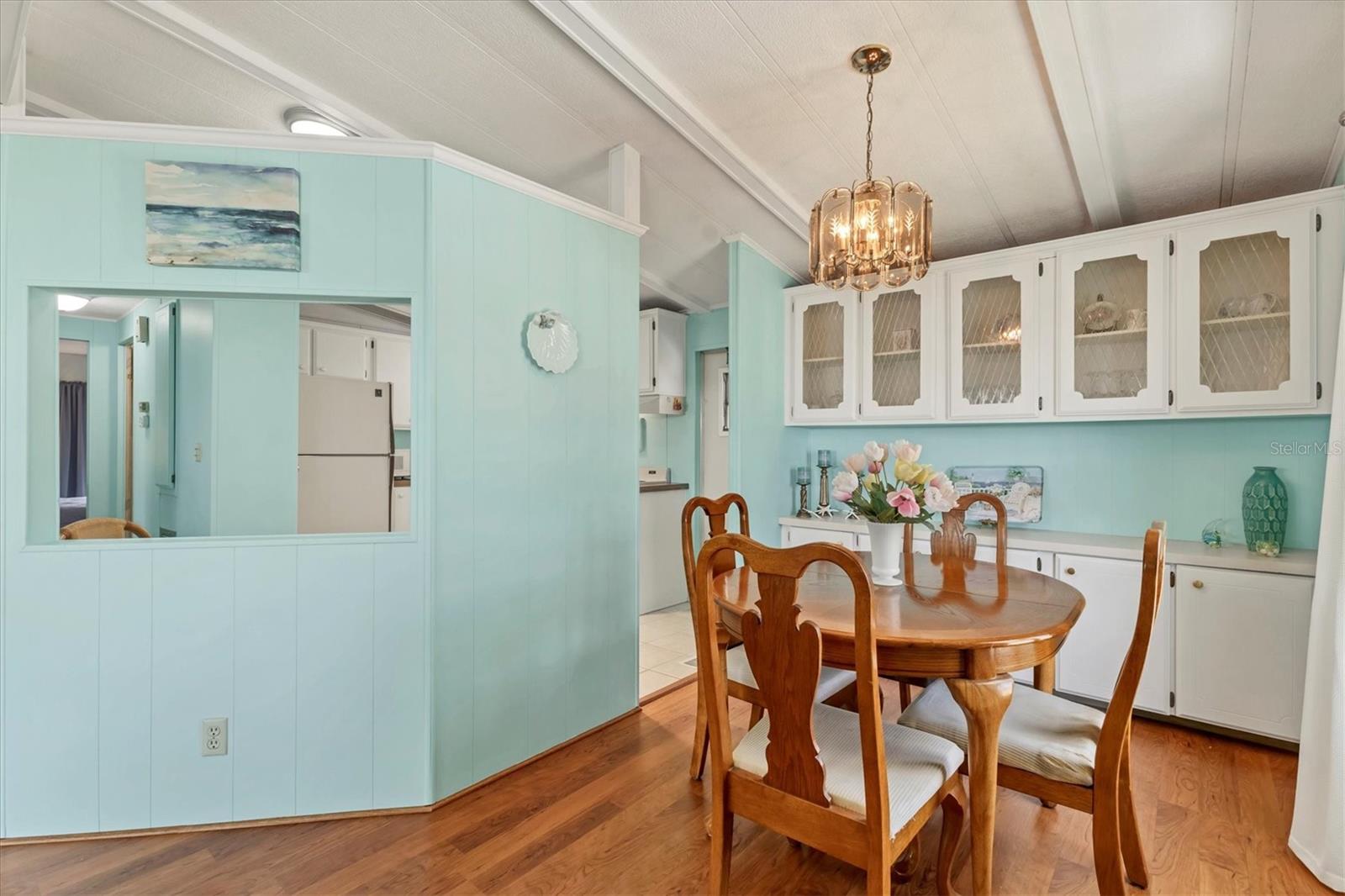 Image 13 of 47 For 4519 14th Street E