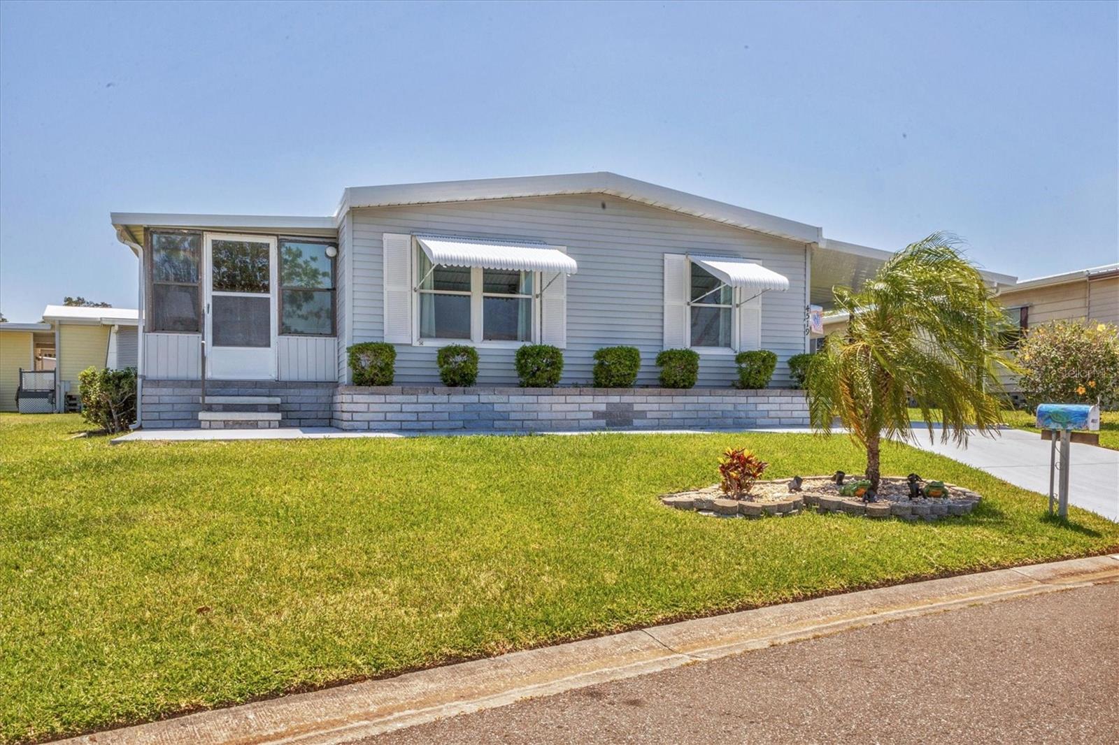 Image 2 of 47 For 4519 14th Street E
