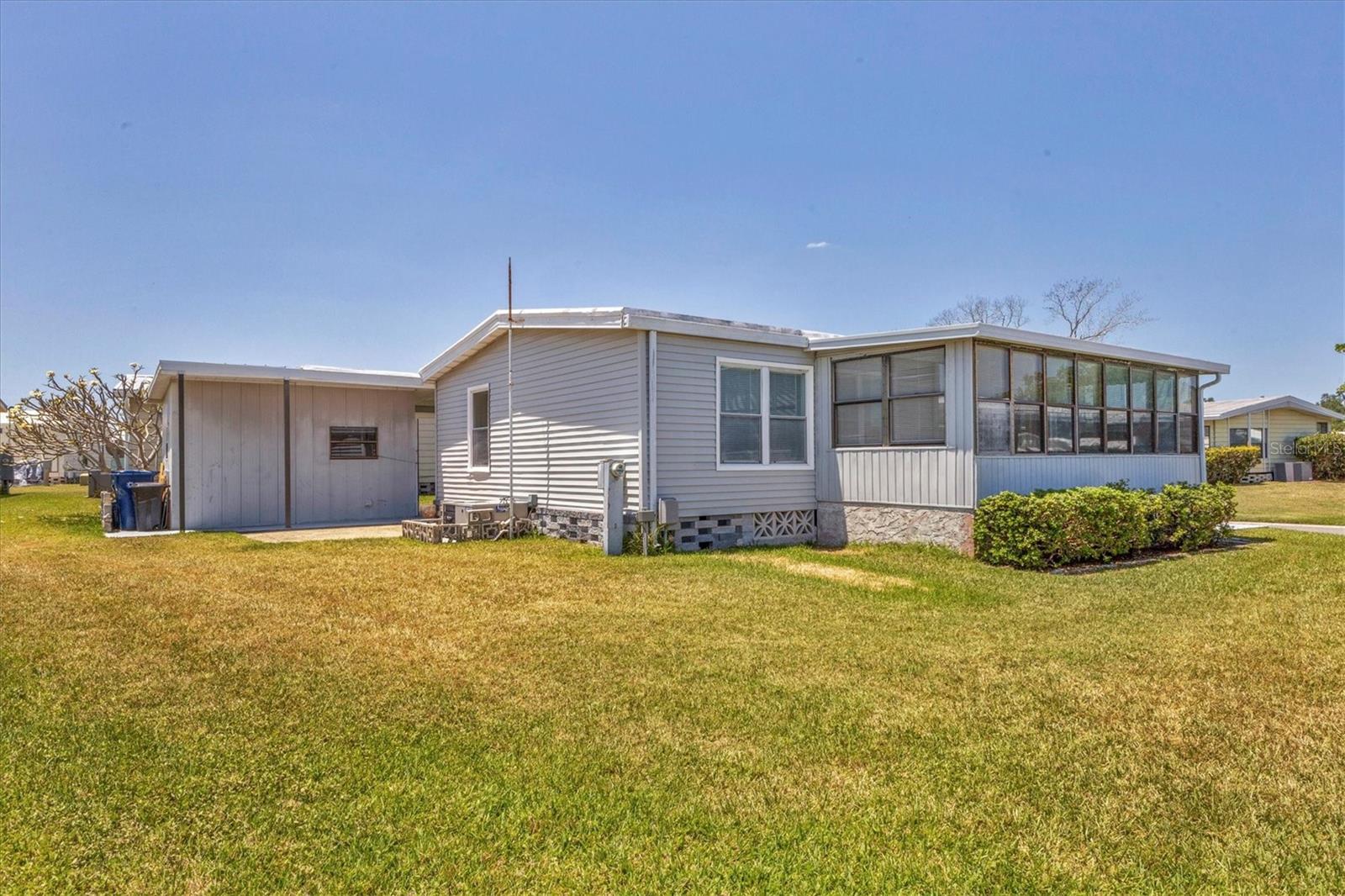 Image 27 of 47 For 4519 14th Street E